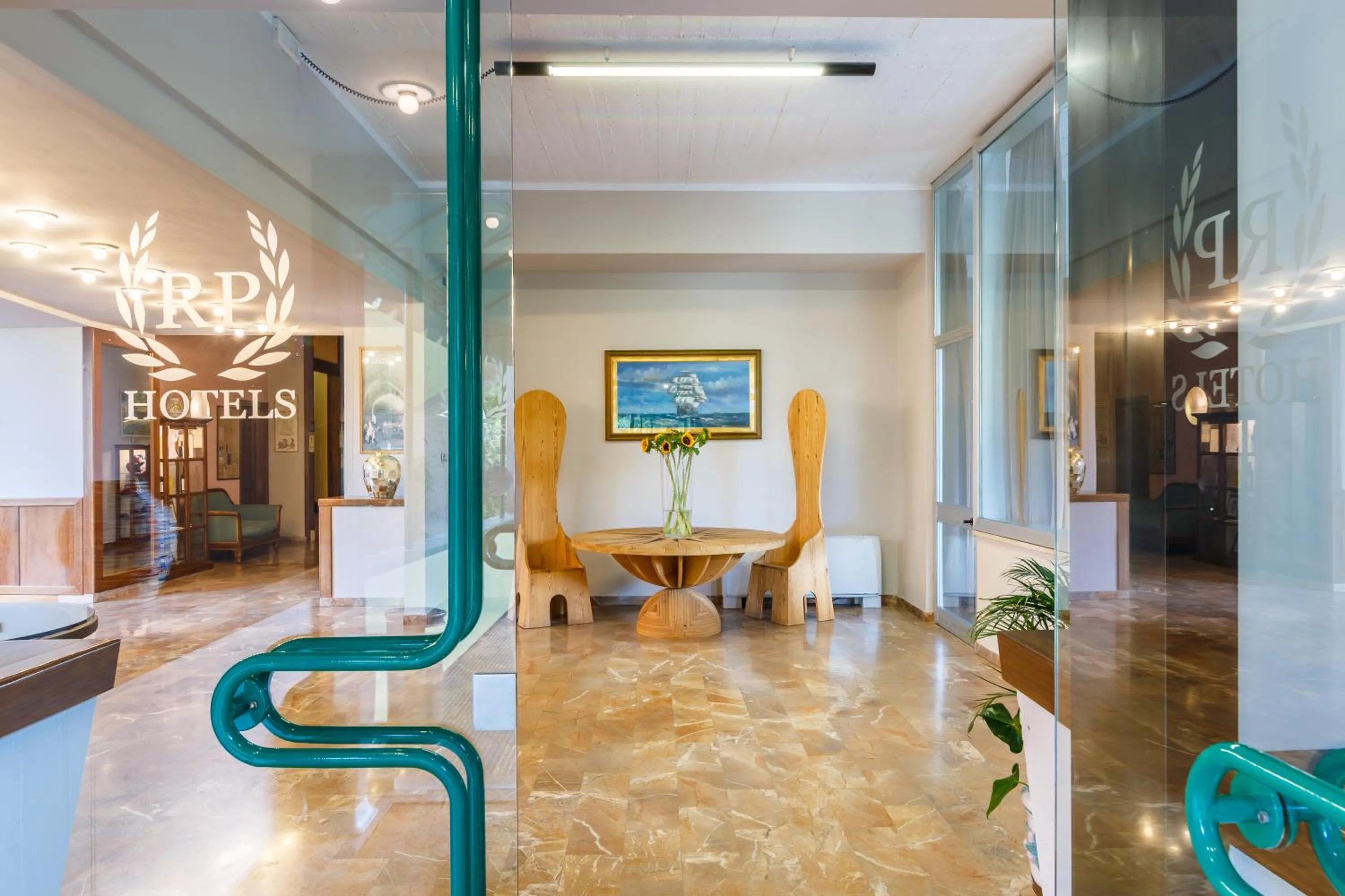 Lobby or reception in Hotel Country Club