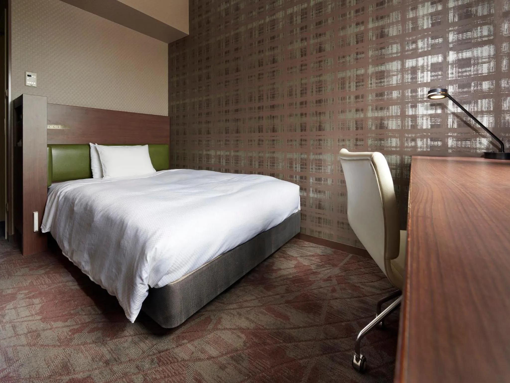 Bed in Sotetsu Grand Fresa Tokyo-Bay Ariake