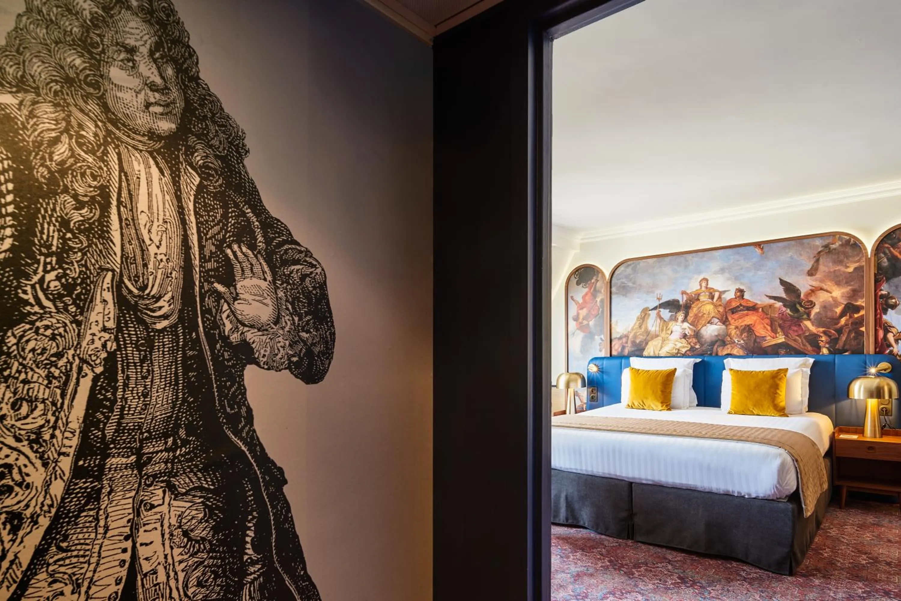 Decorative detail, Bed in Hôtel Le Versailles