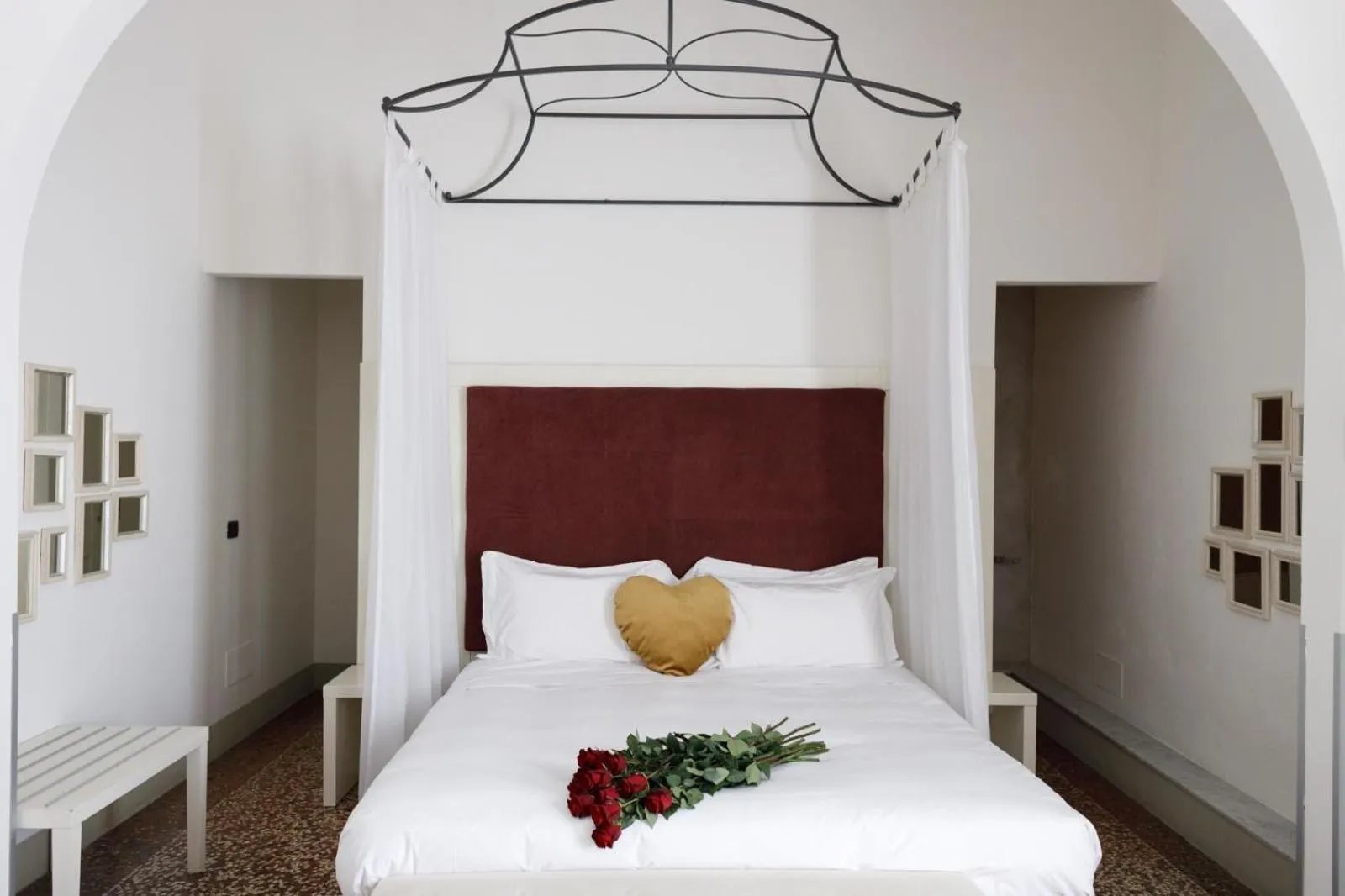 Bed in Hotel San Miniato