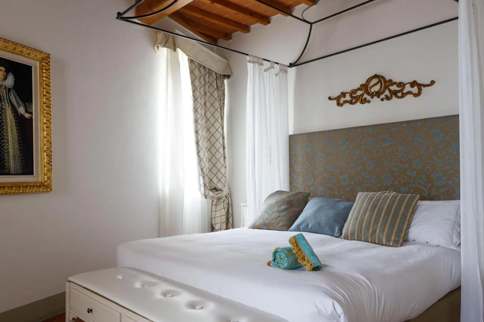 Bed in Hotel San Miniato