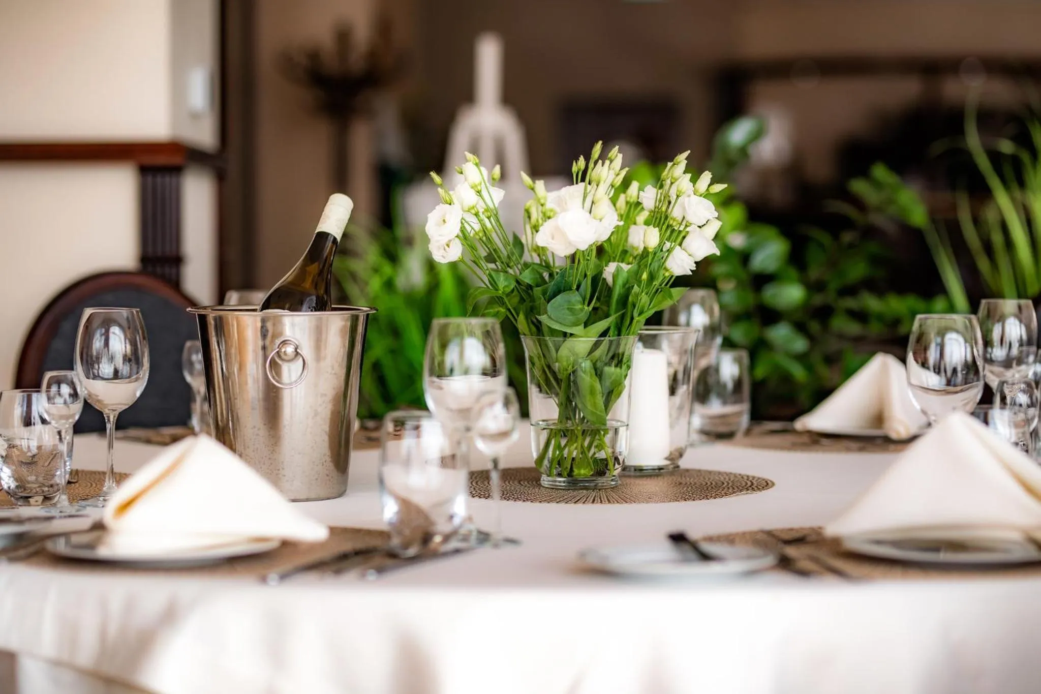 Restaurant/places to eat in Hotel Park Kajetany