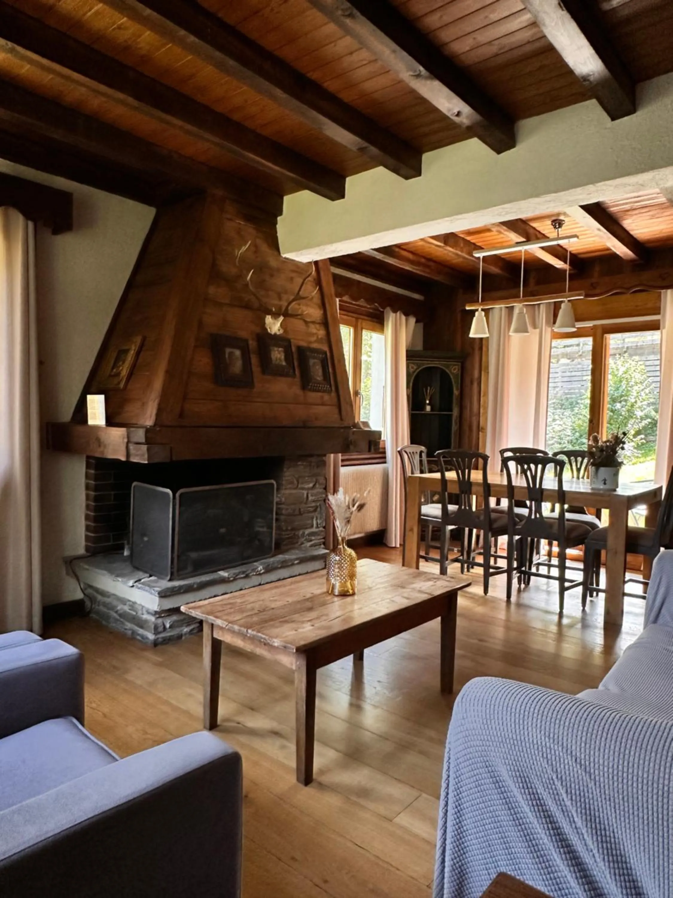 Living room in Hôtel Le Jeu de Paume