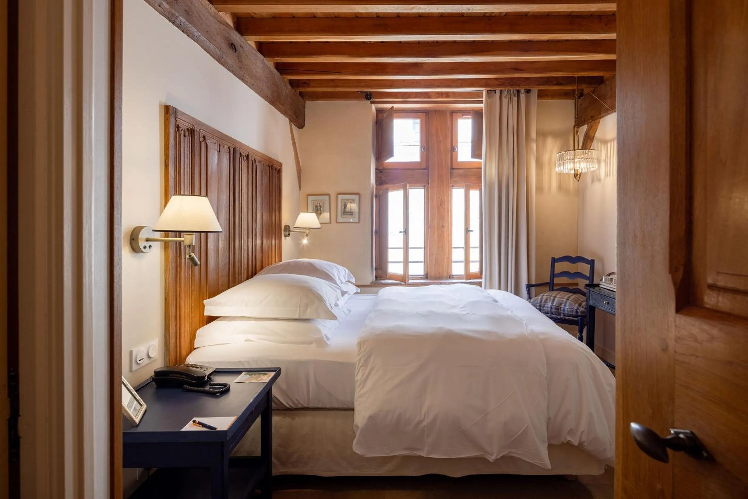 Bedroom, Bed in Le Champ des Oiseaux Hôtel & Spa