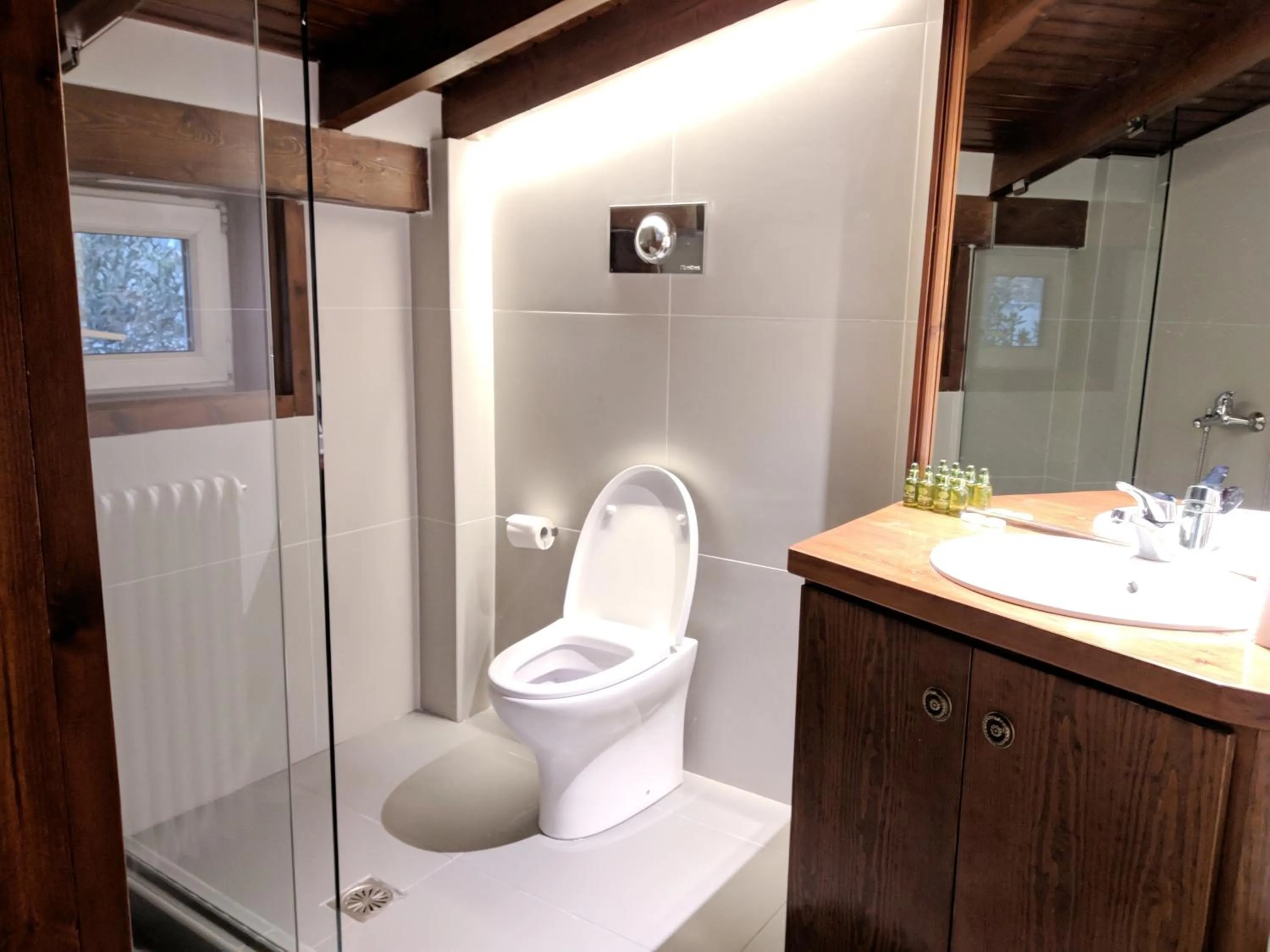 Bathroom in Vivo Apartments