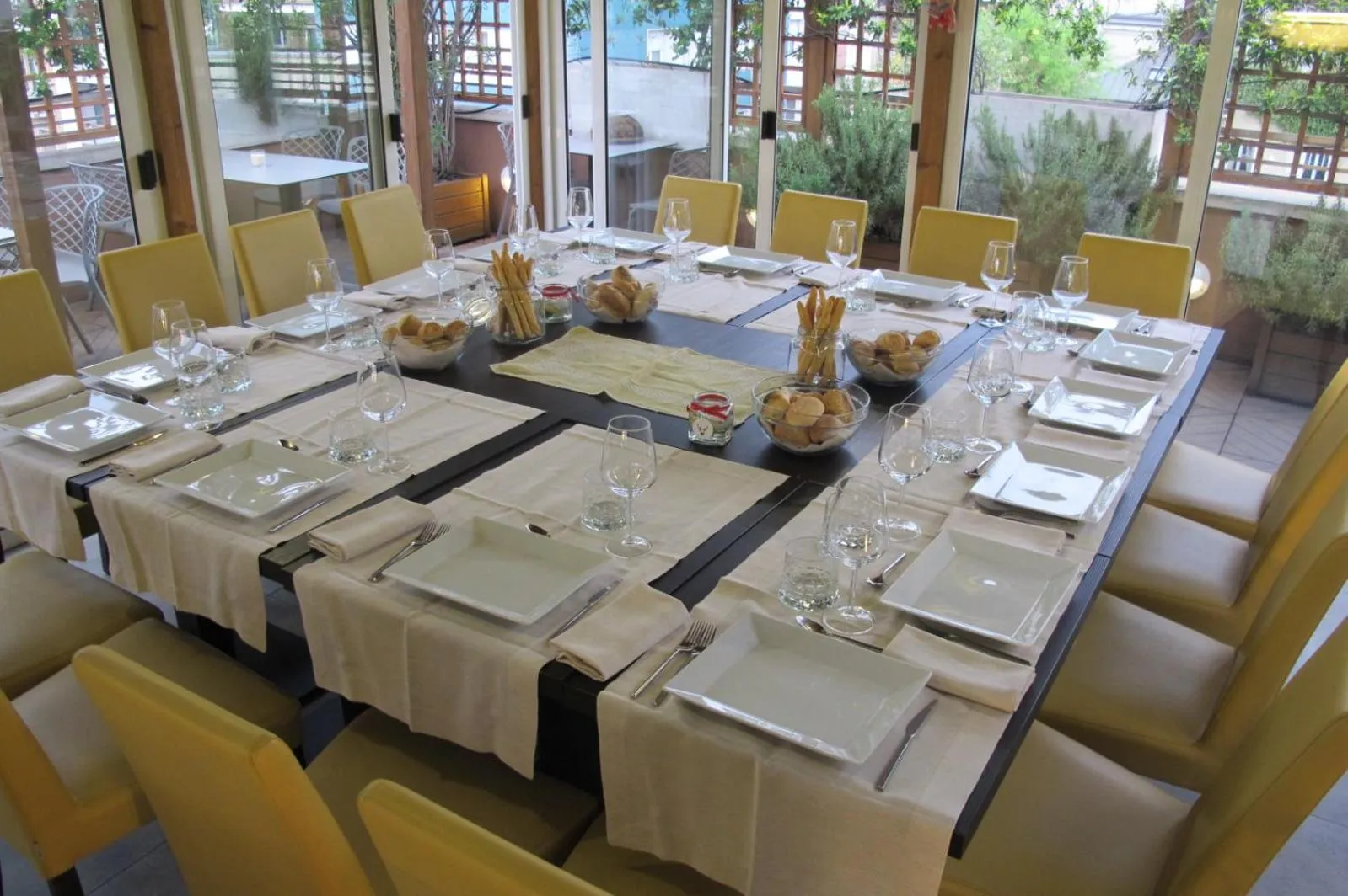 Restaurant/places to eat in Hotel Metrò