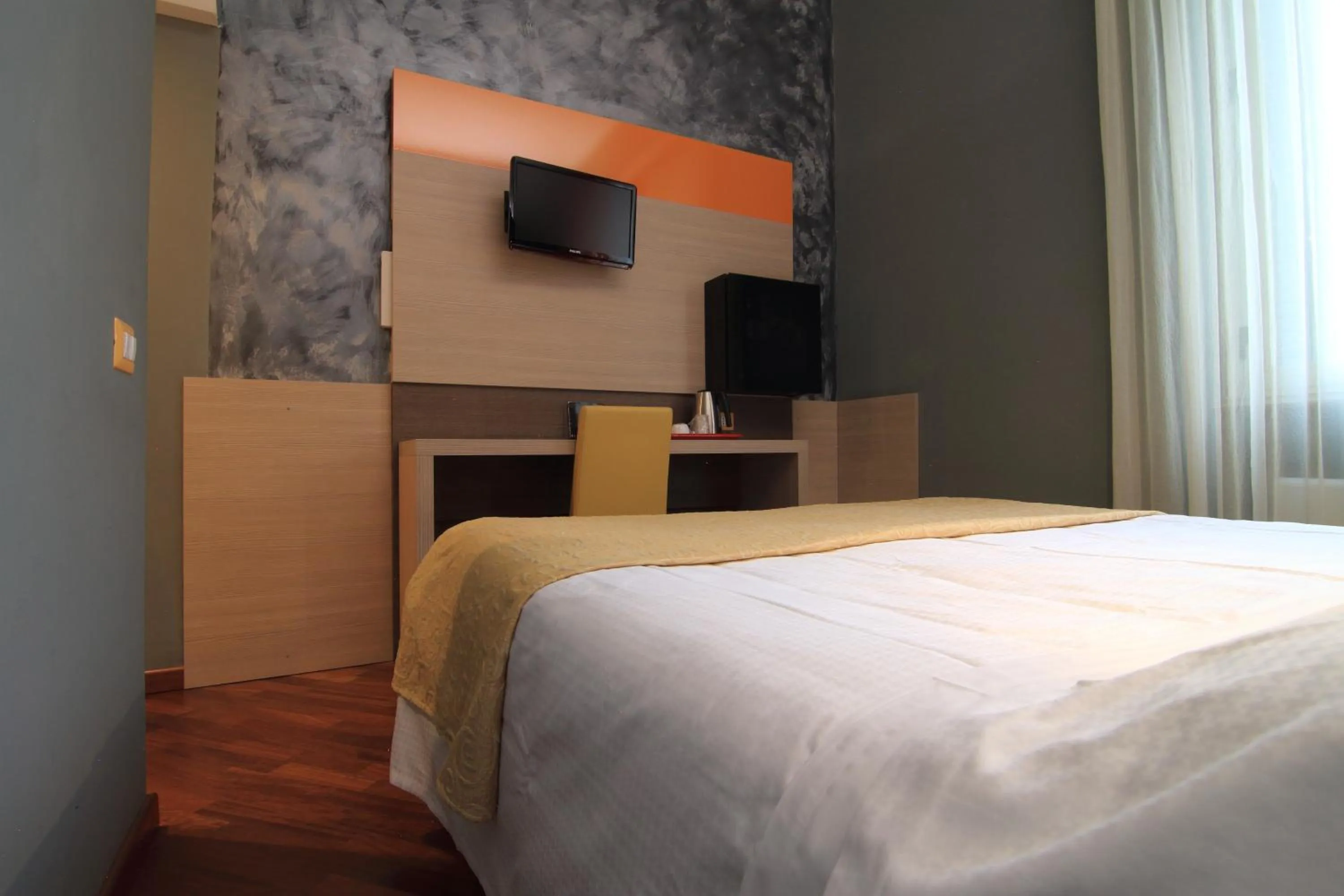 Bedroom, Bed in Hotel Metrò