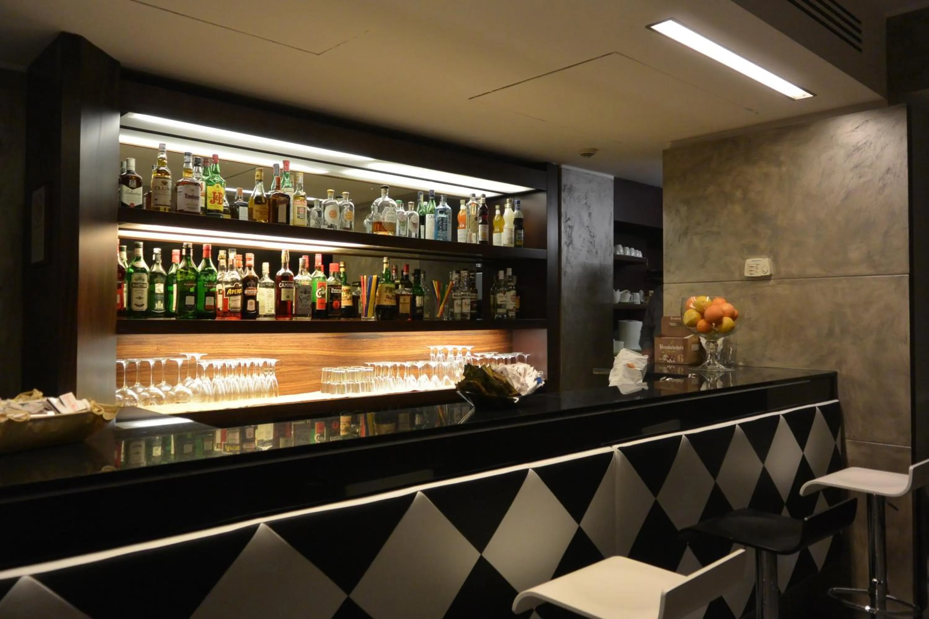 Lounge or bar in Hotel Metrò