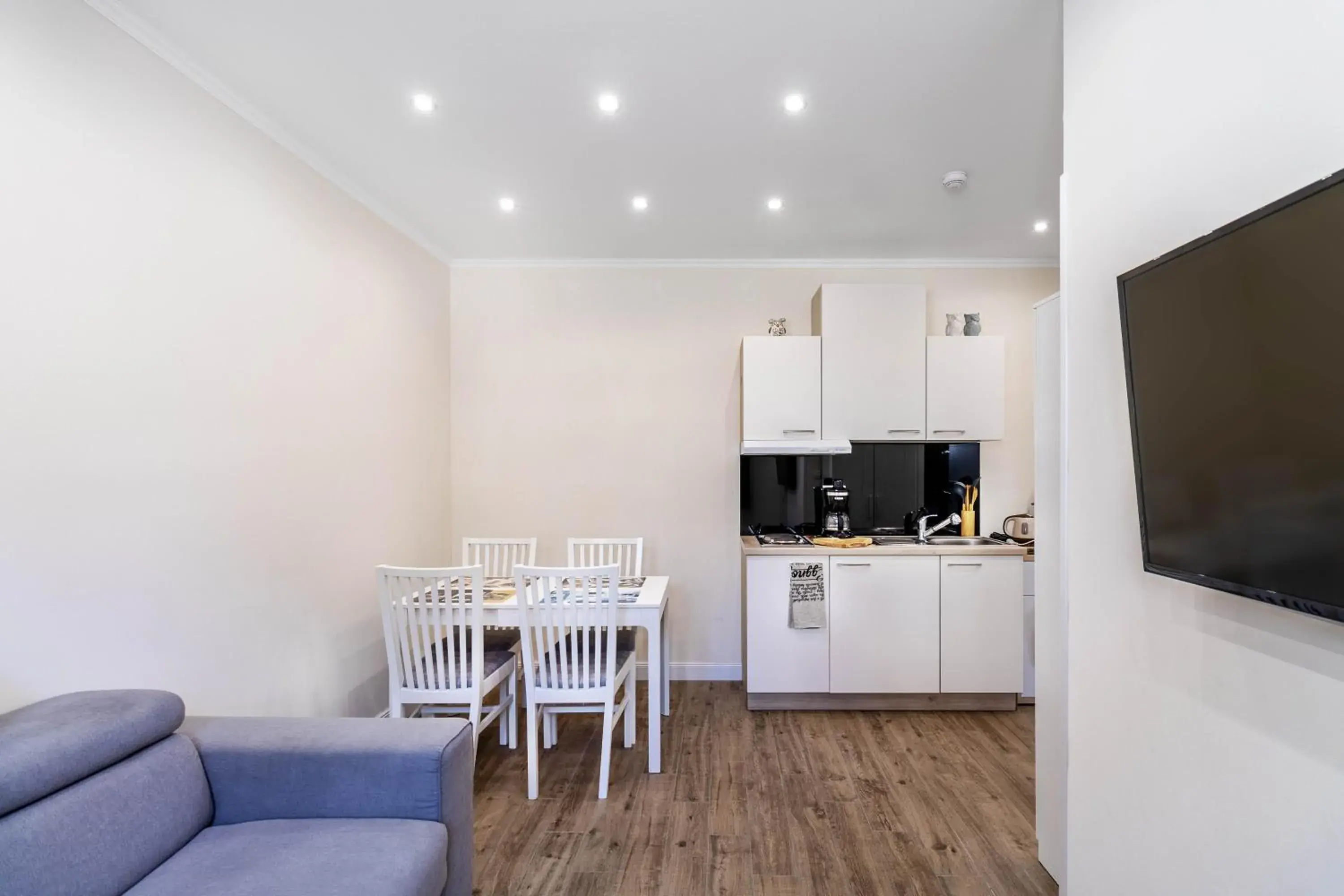 Standard Apartment in StaySplitBay Standard Apartment in StaySplitBay