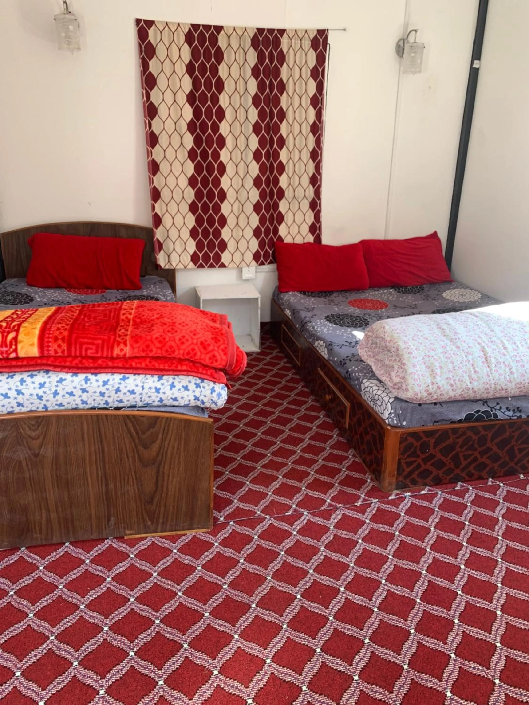 Bed in Nagarkot Trekkers Inn