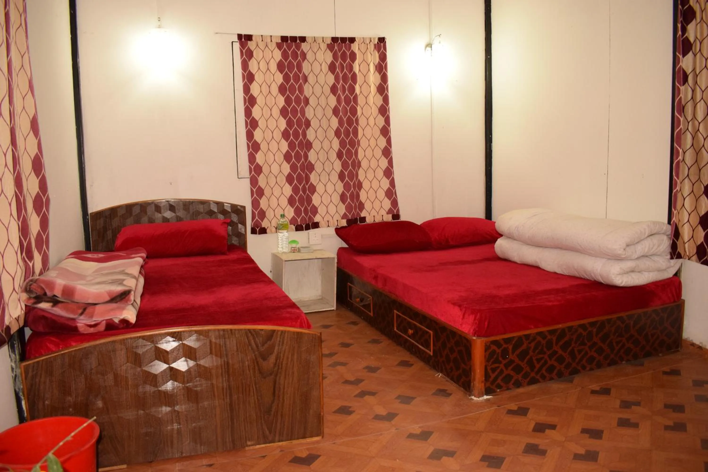 Bed in Nagarkot Trekkers Inn