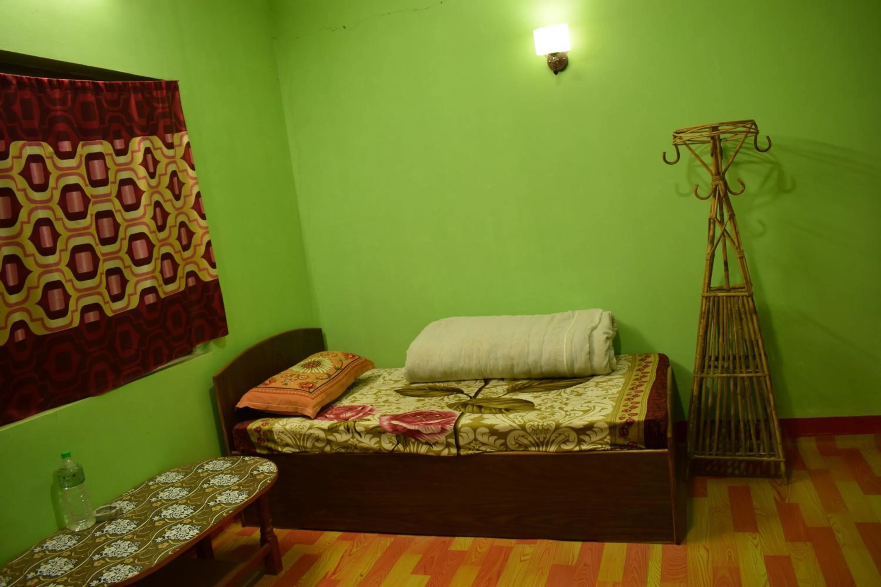 Bed in Nagarkot Trekkers Inn