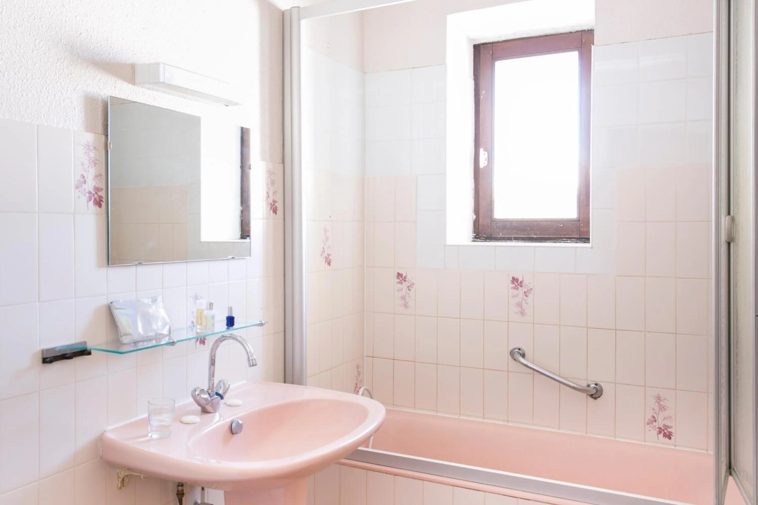 Bathroom in Résidence Les Clarines ( by Popinns )