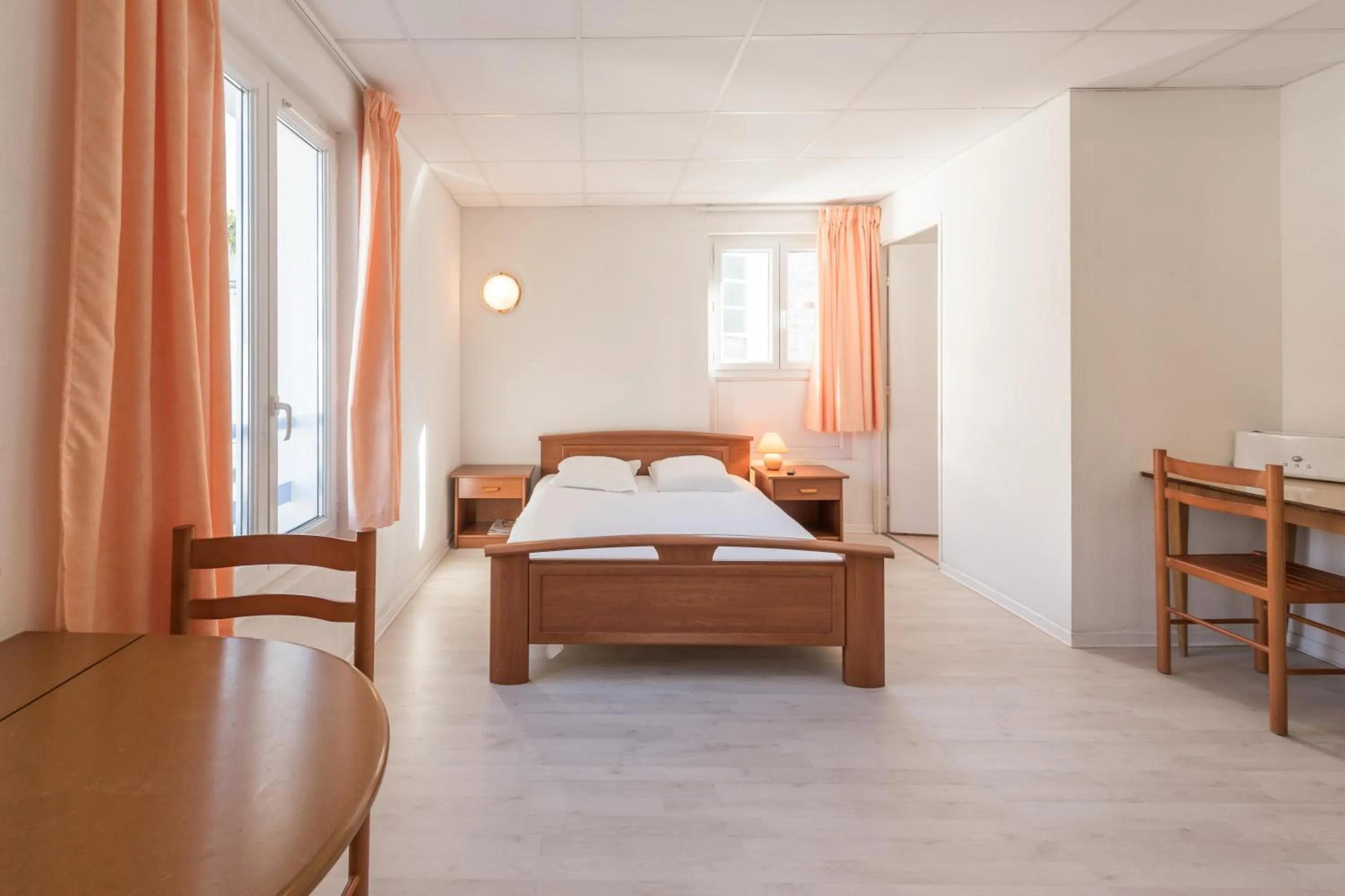 Bedroom, Bed in City Résidence Termalia