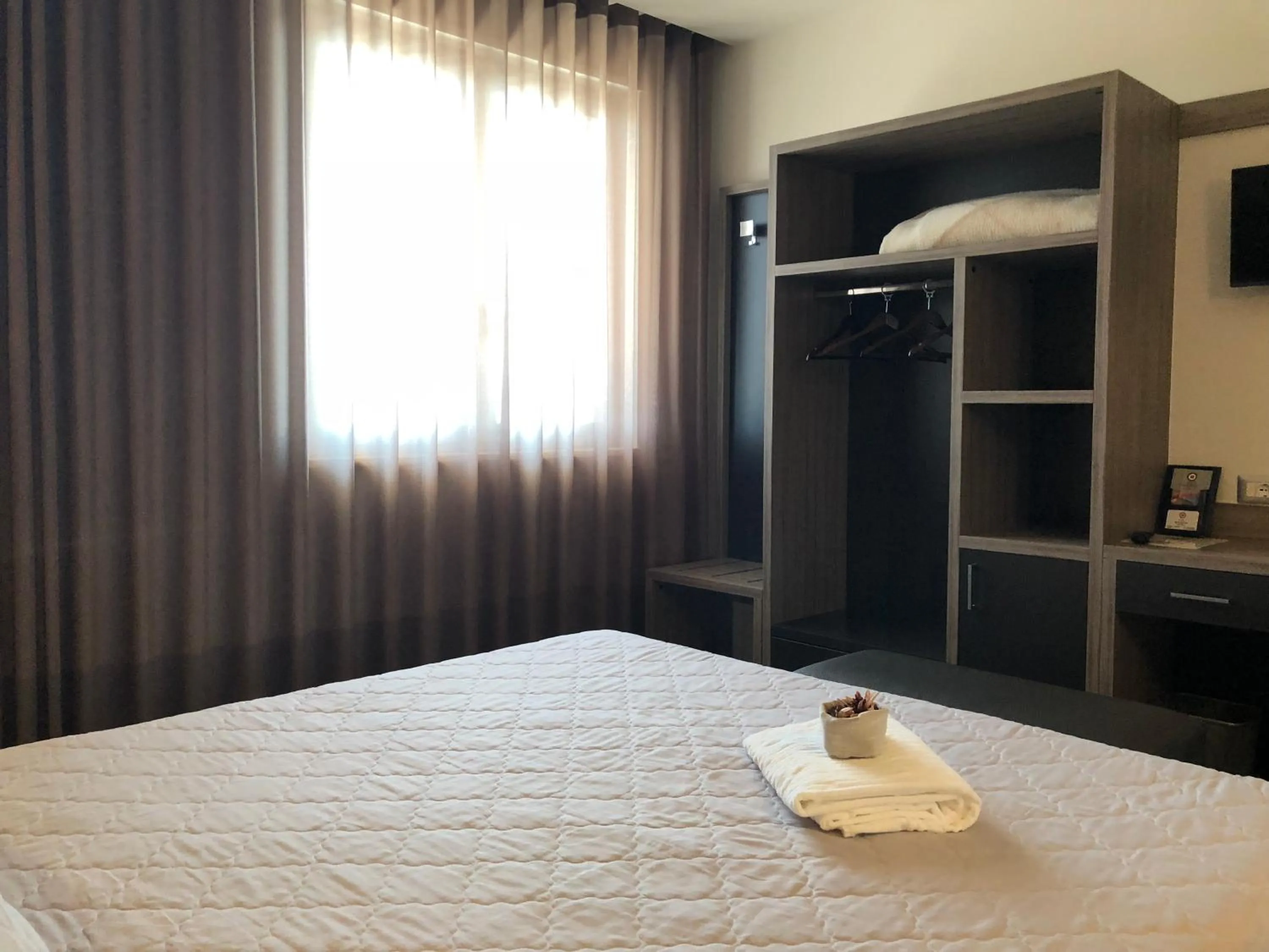 Photo of the whole room, Bed in La Sosta Motel Tavola Calda