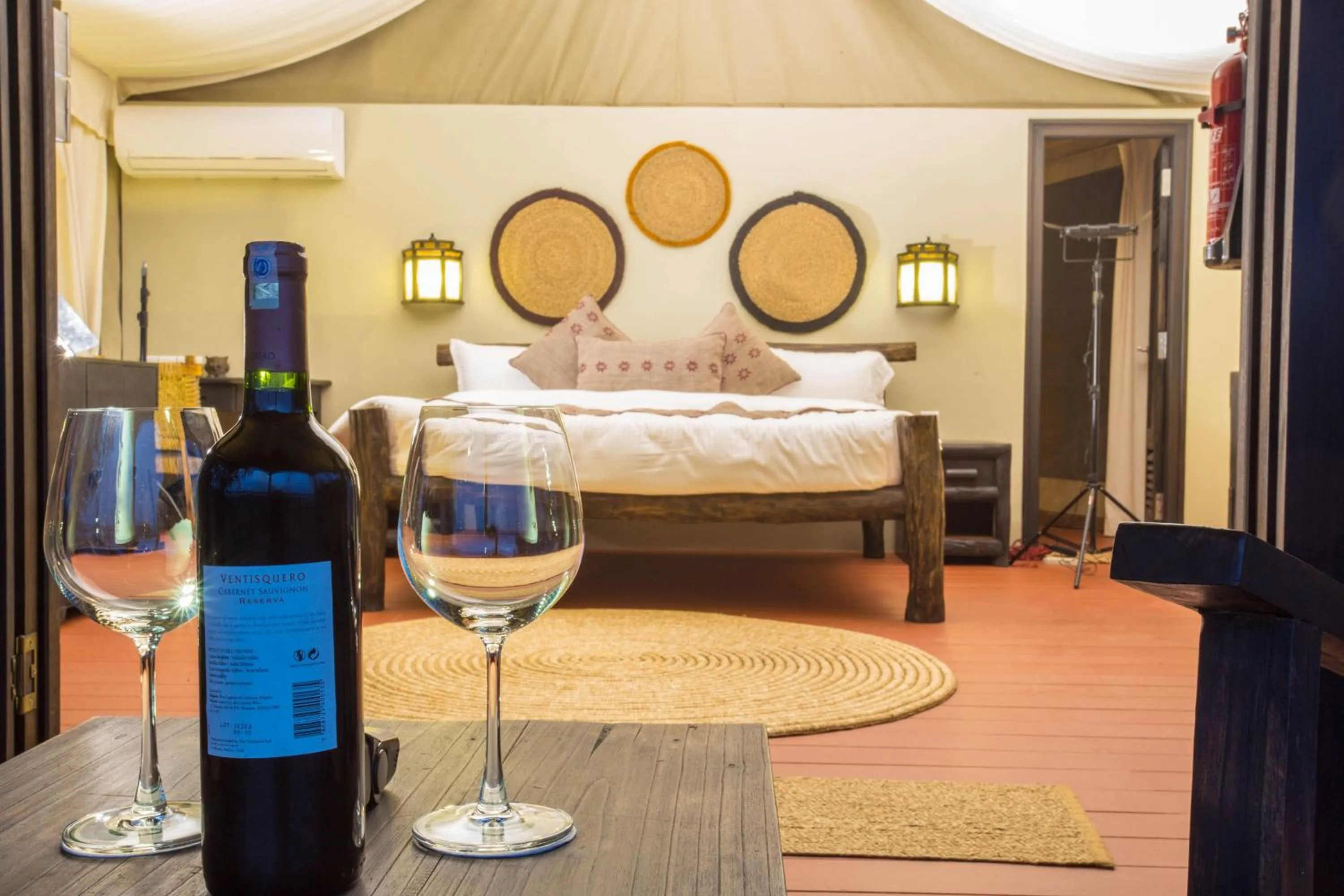 Toilet, Bed in Jagatpur Lodge by Annapurna