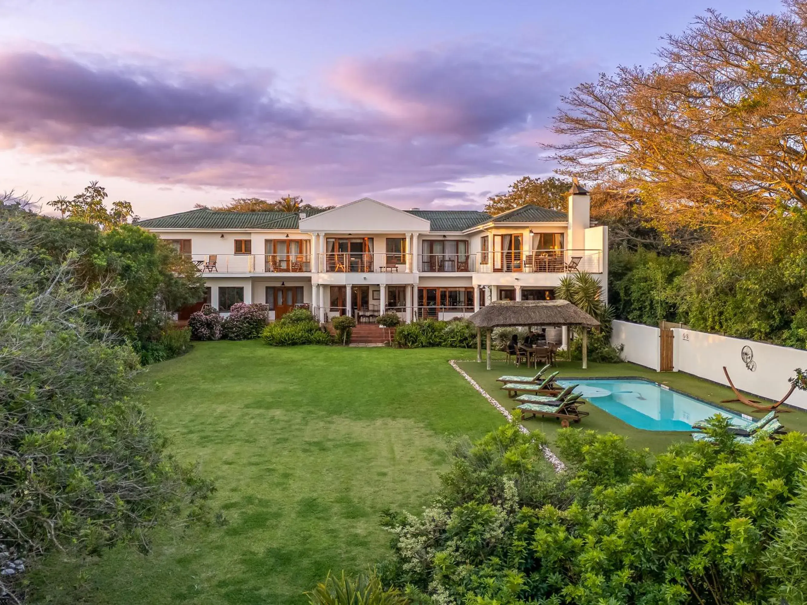 Waterfront Lodge Waterfront Lodge