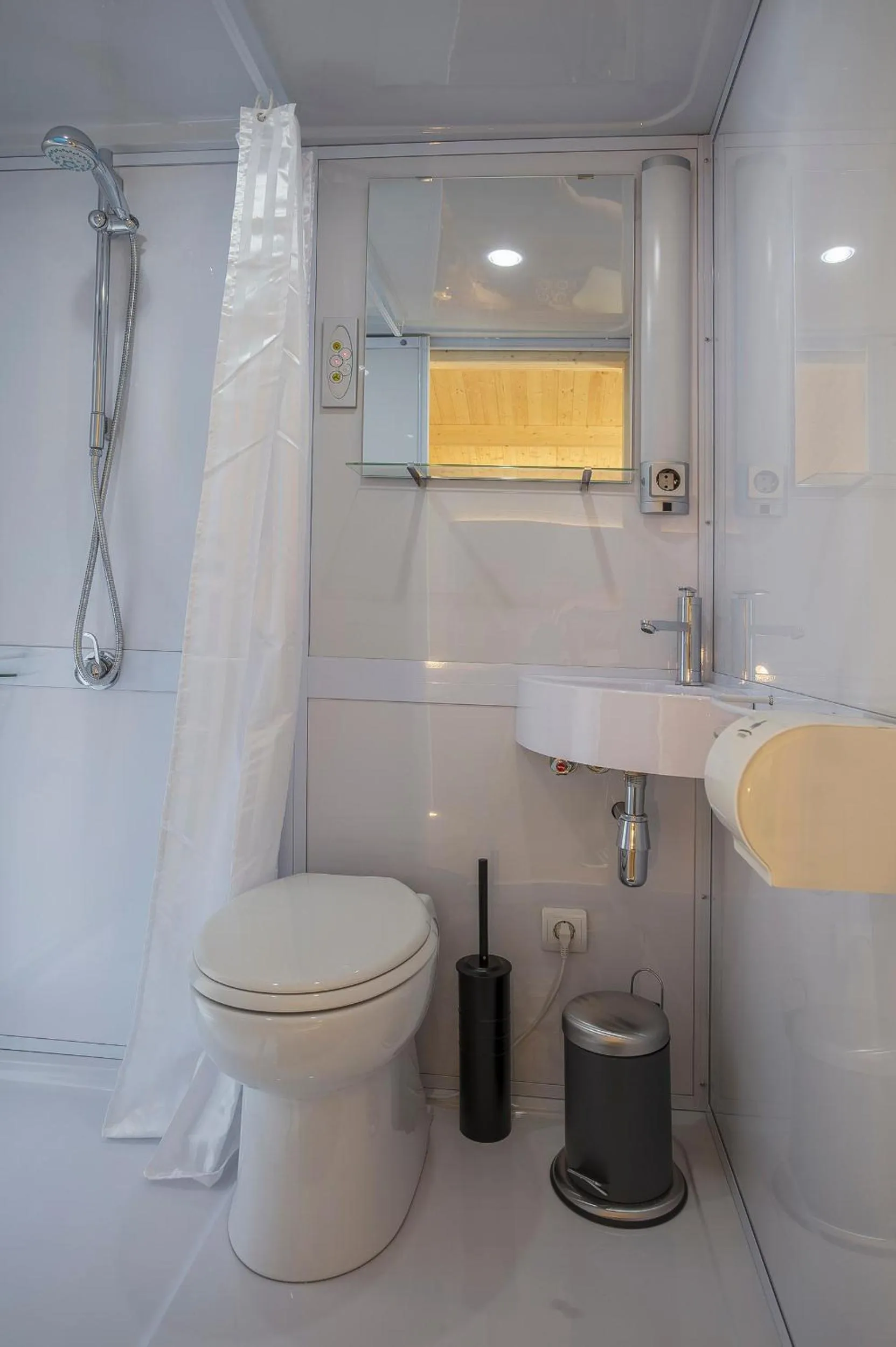 Photo of the whole room in Lodgehotel de Lelie