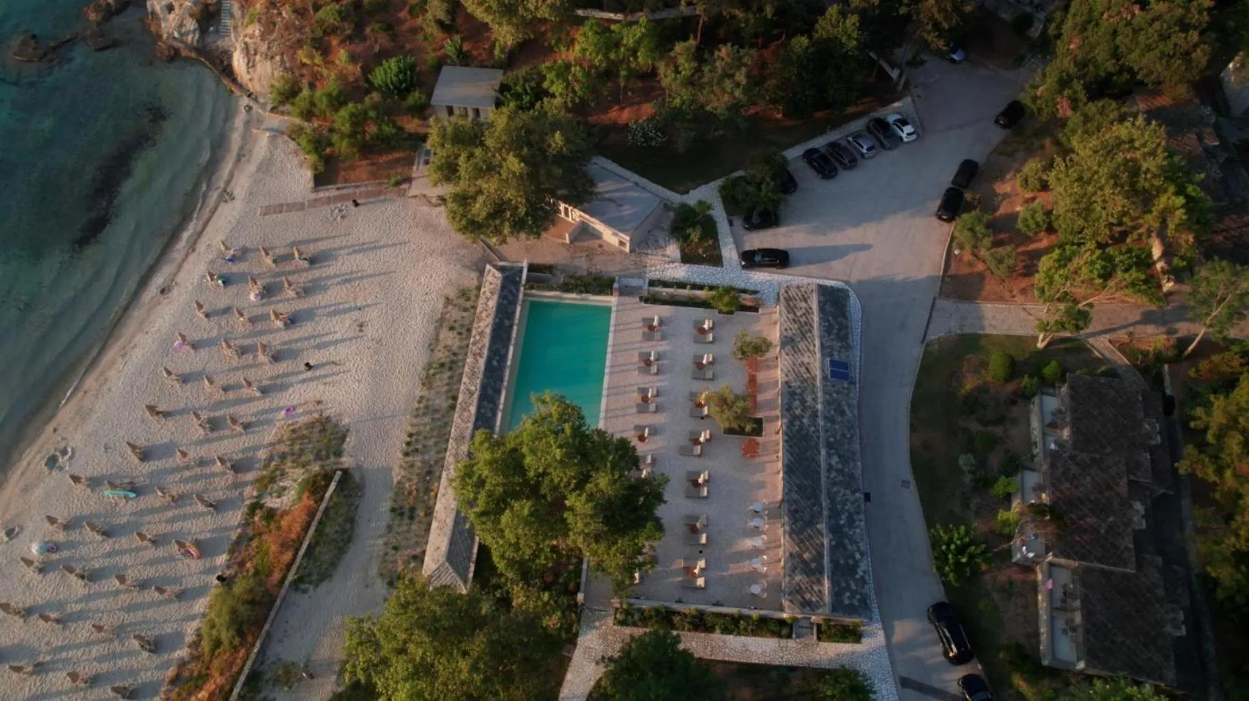 Property building in Makryammos