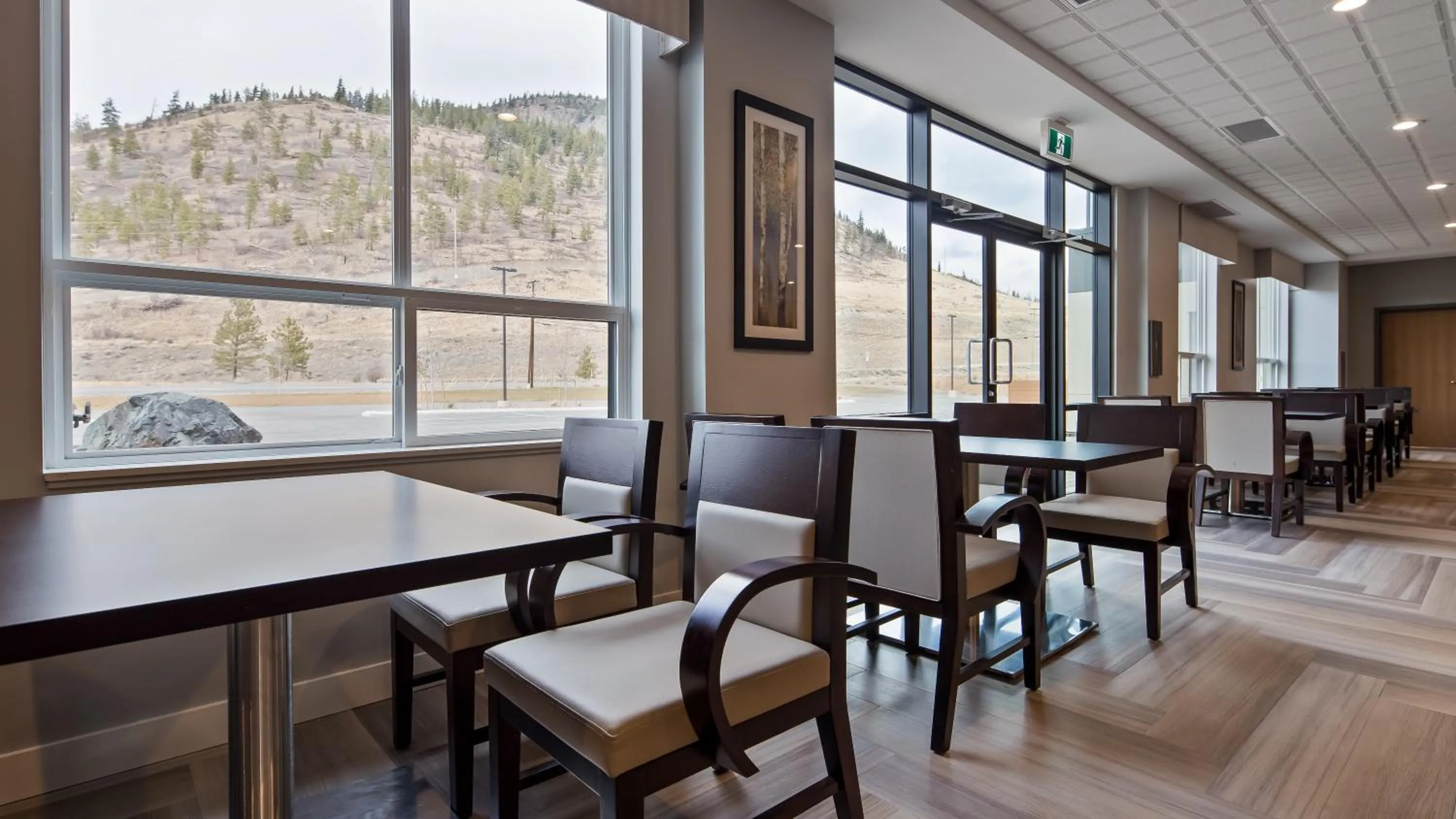 Restaurant/places to eat in Best Western Plus Merritt Hotel