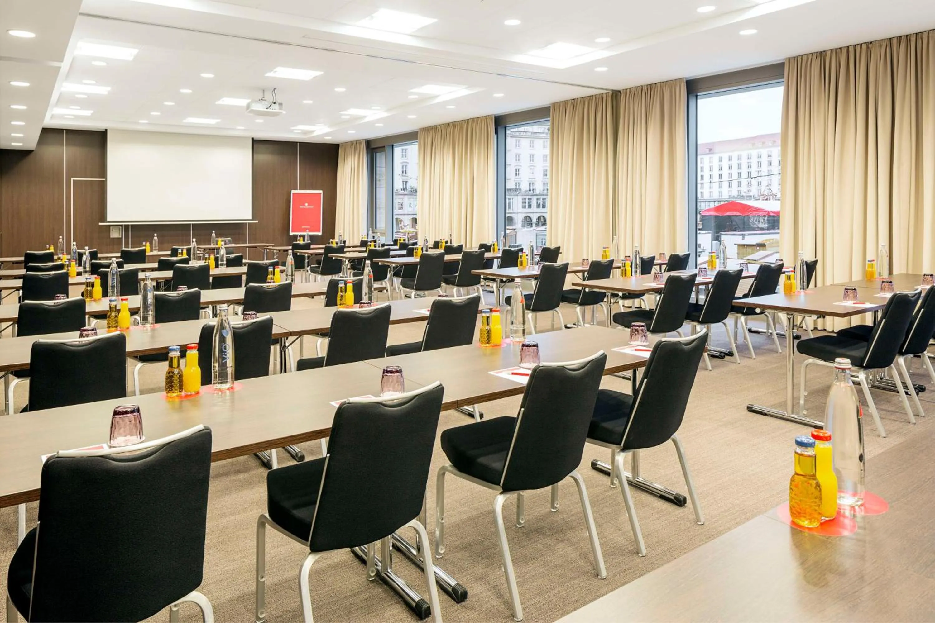 Meeting/conference room in NH Collection Dresden Altmarkt