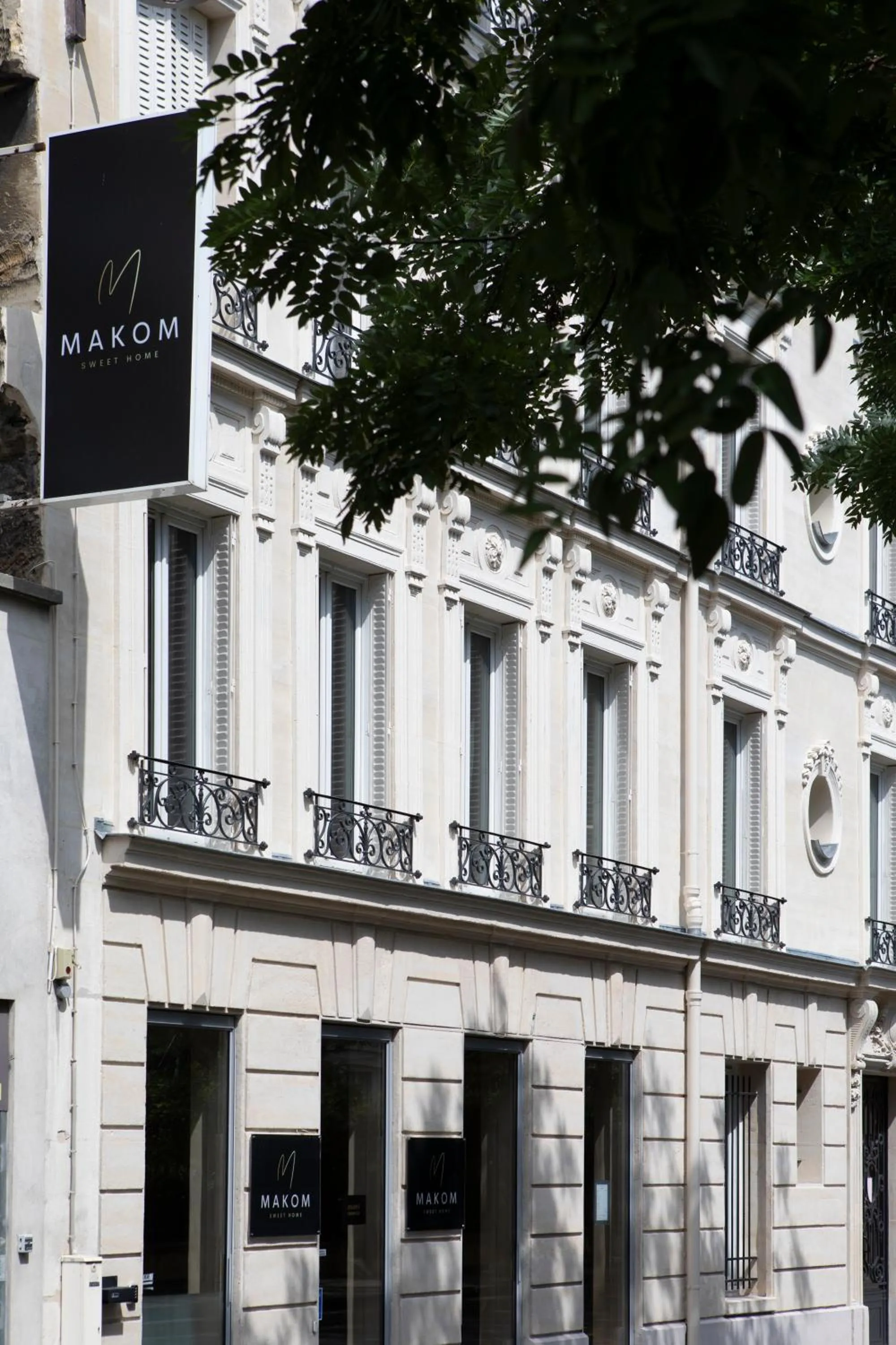 Property building in Makom Pereire