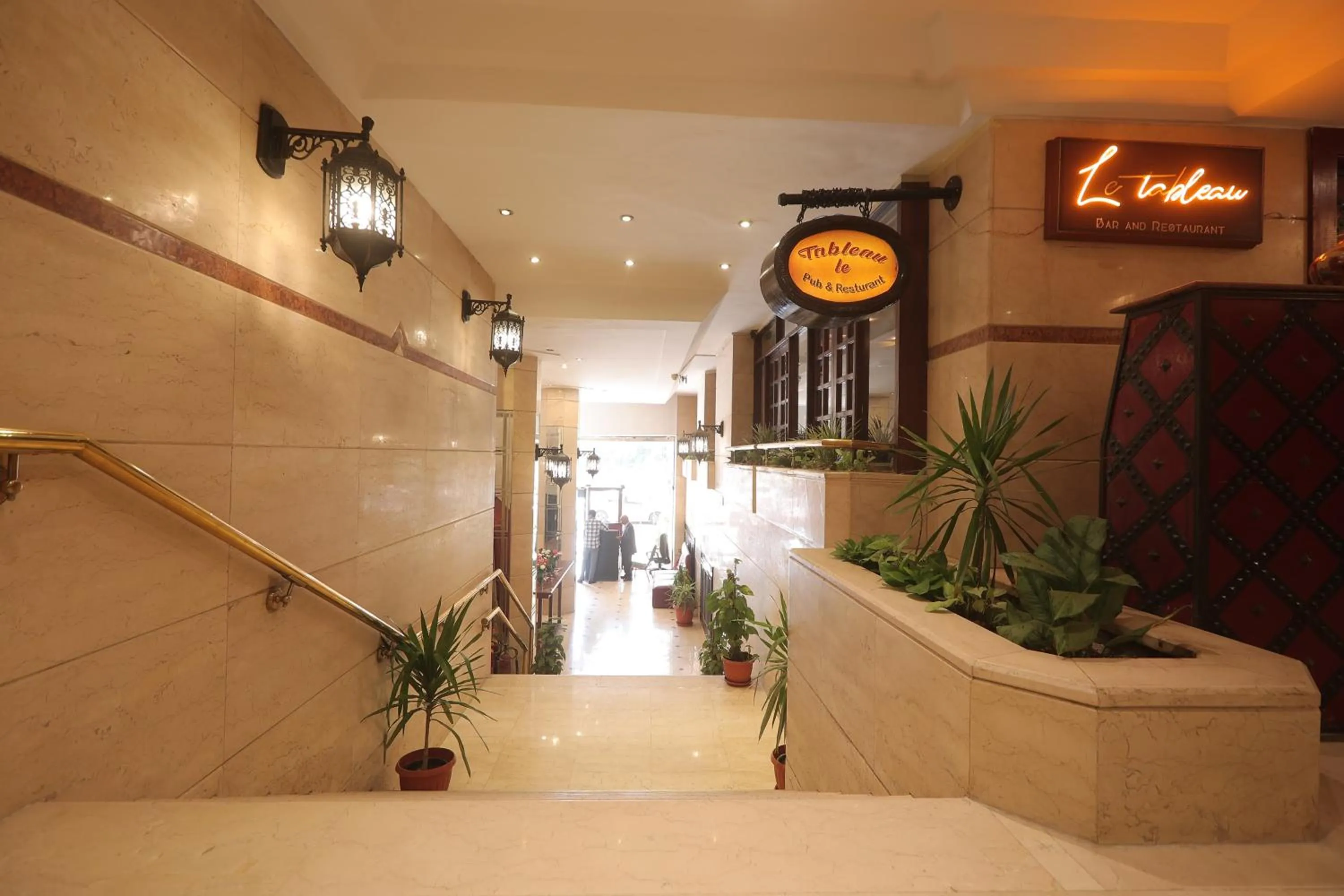 Facade/entrance in Aura Inn Hotel Cairo
