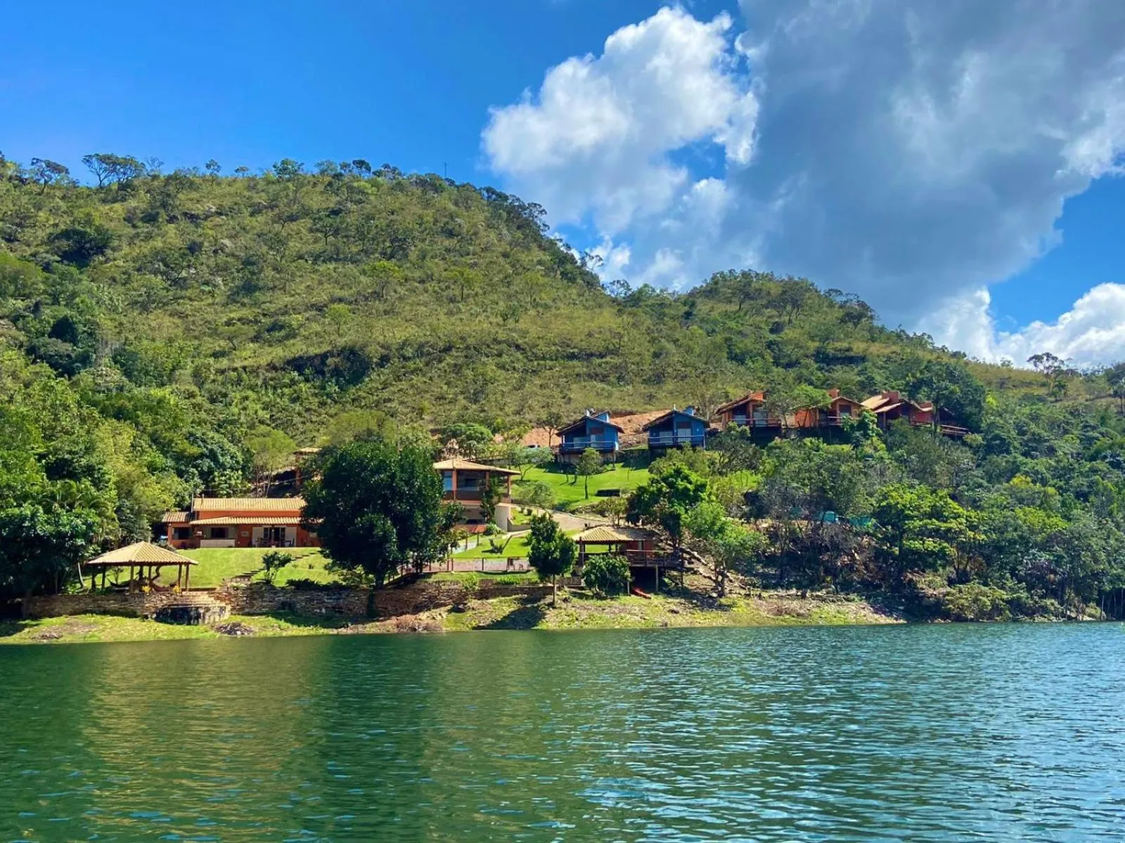 Lake view in Pousada Fecho da Serra