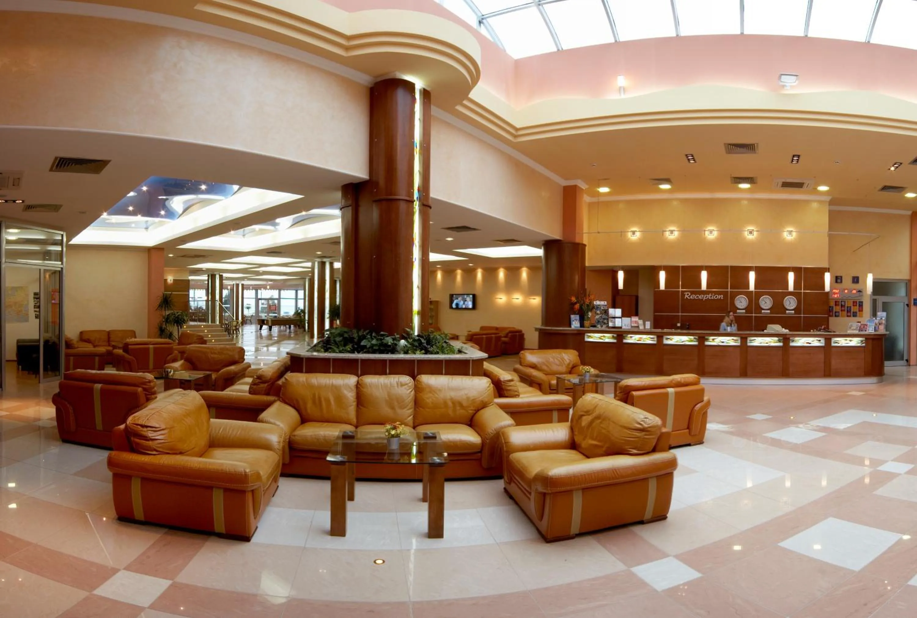 Lobby or reception in Kaliakra Mare Hotel - All Inclusive