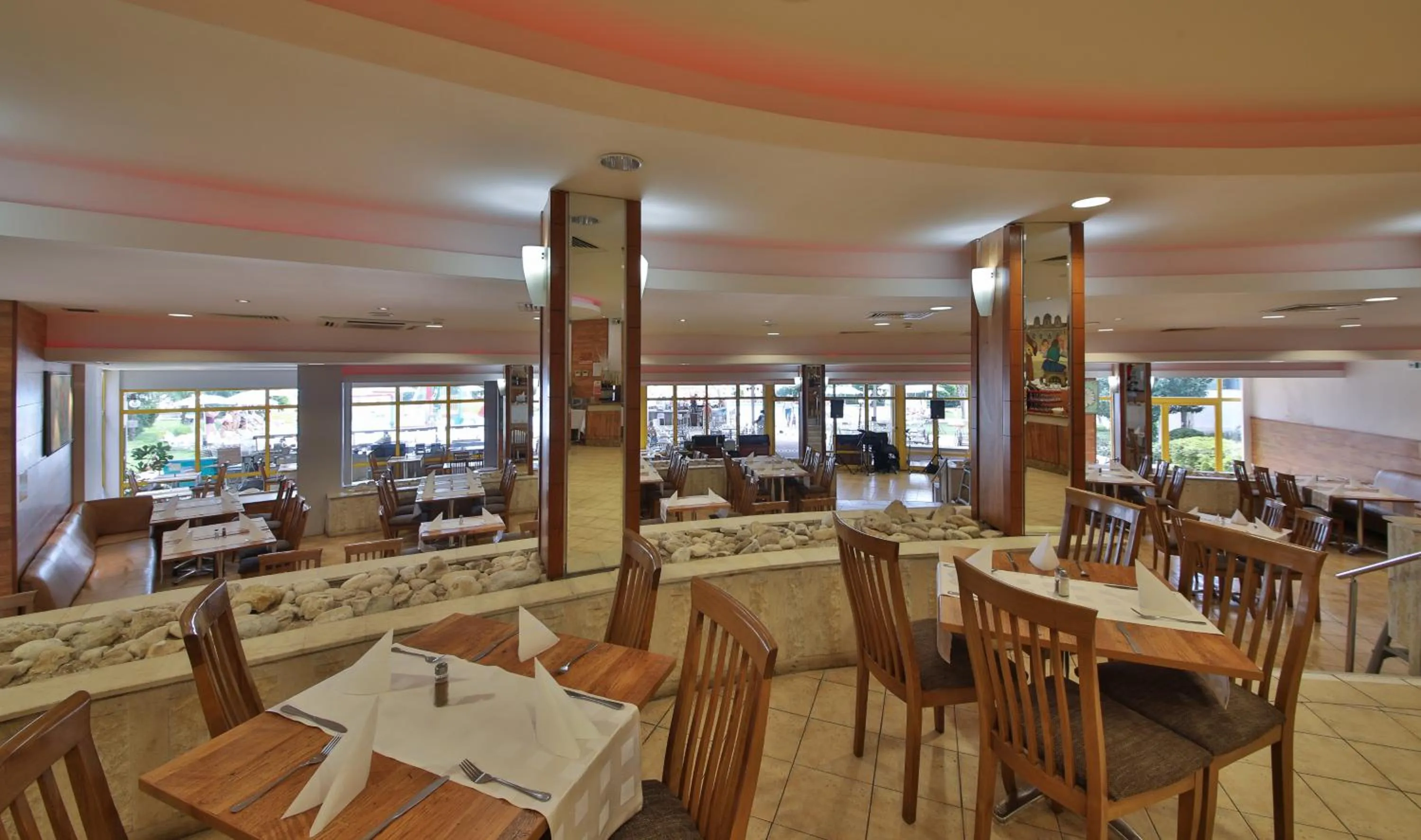 Restaurant/places to eat in Kaliakra Mare Hotel - All Inclusive