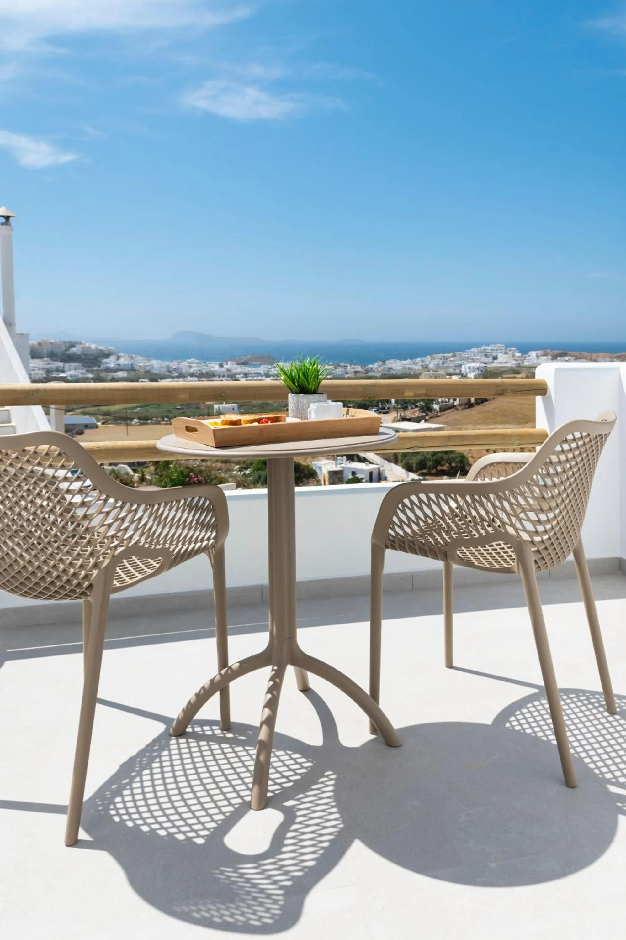 Day in Petros Studios & Suites