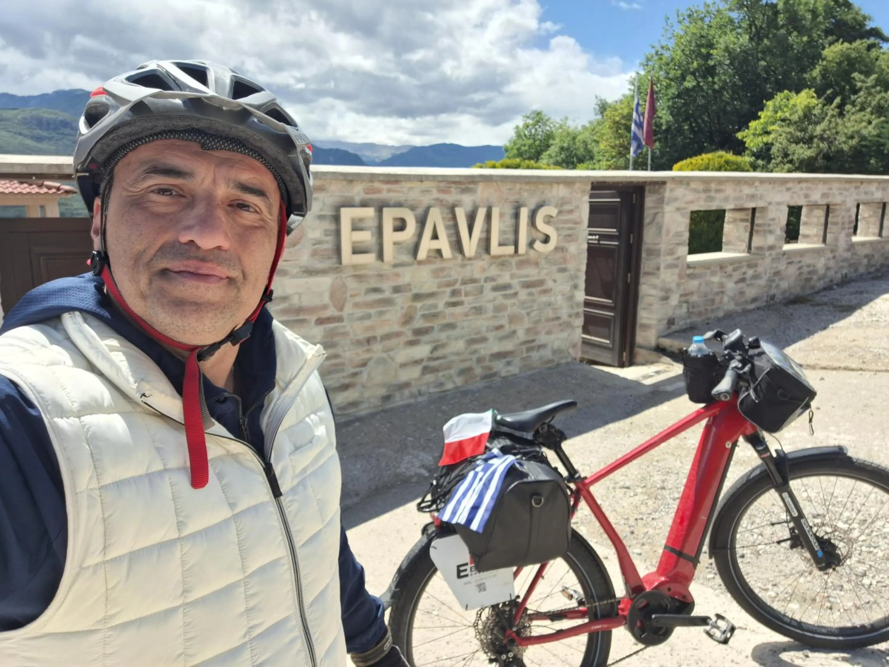 Epavlis Meteora Suites Hotel