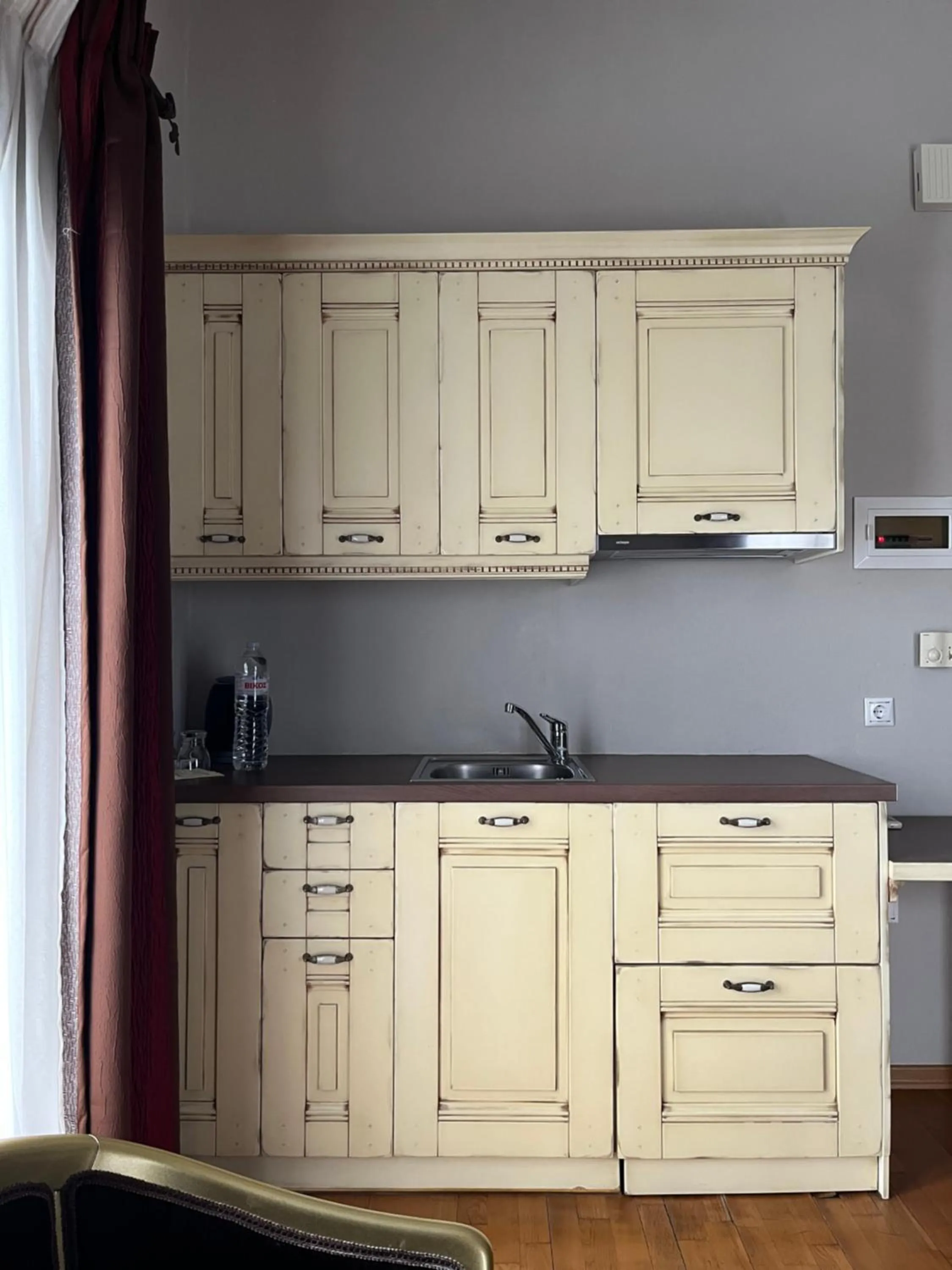 Epavlis Meteora Suites Hotel