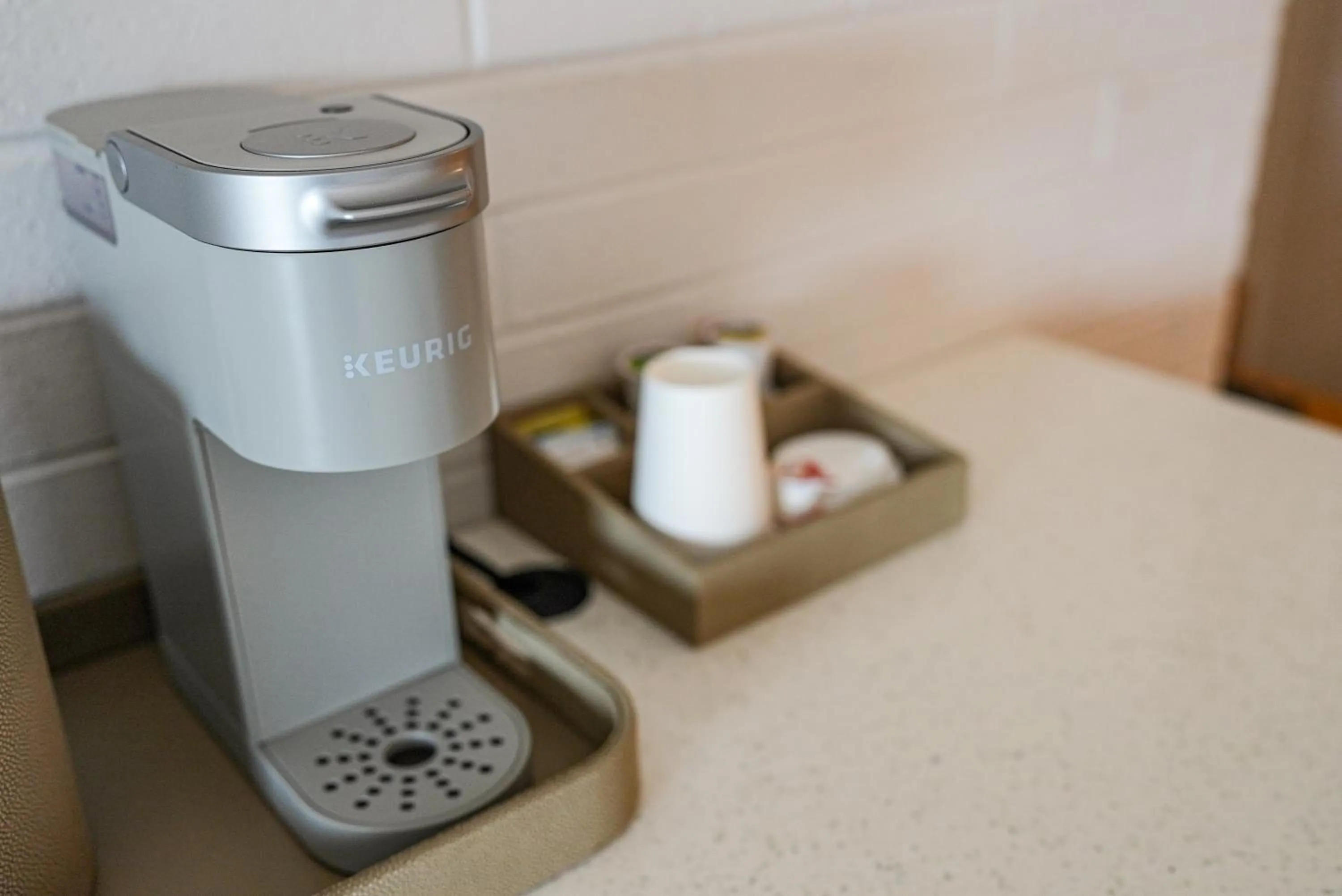 Coffee/tea facilities in The Boulevard Hotel