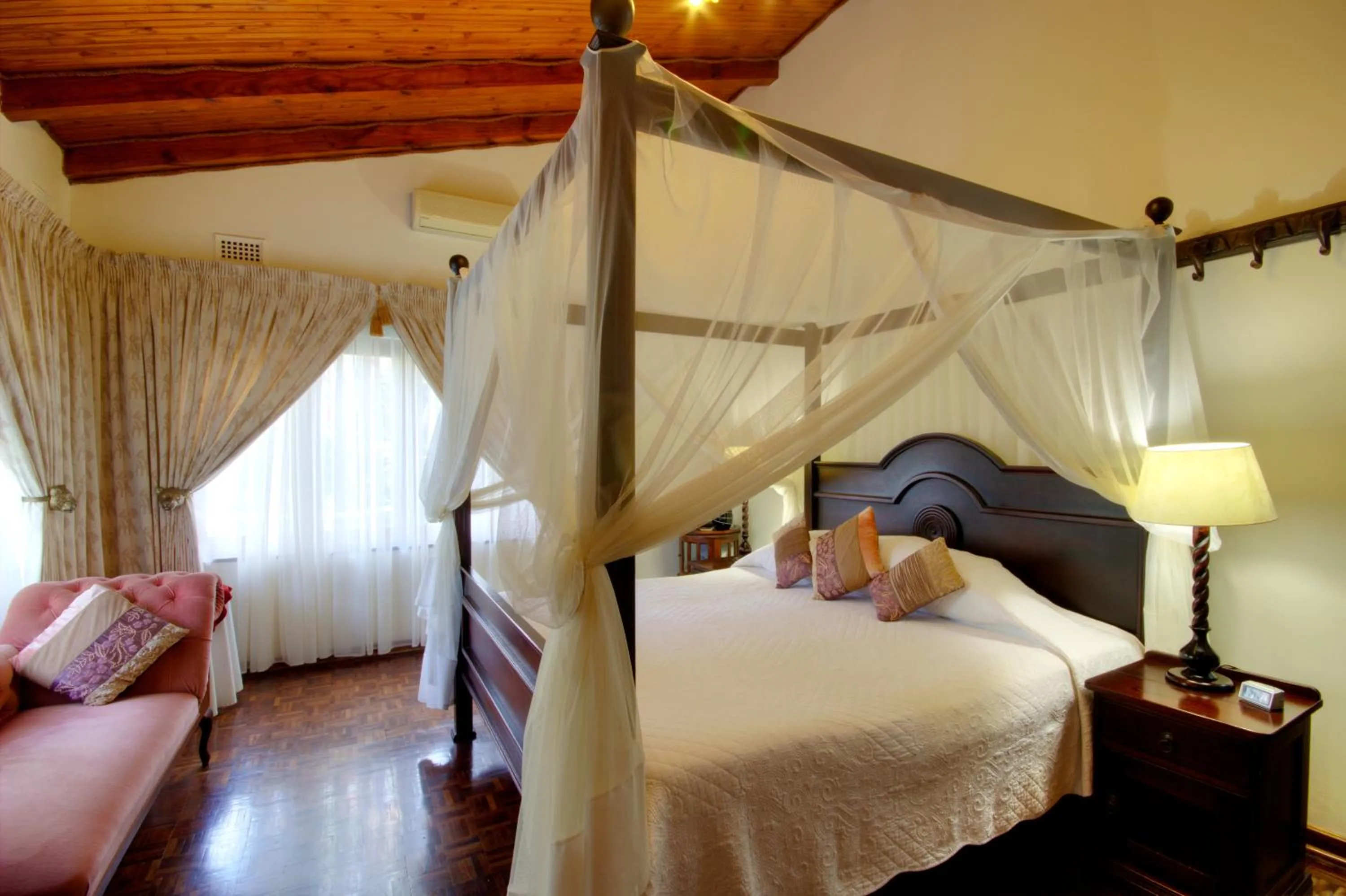 Bed in St. Lucia Wetlands Guest House