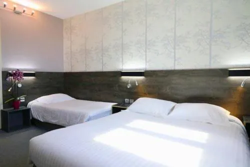 Bed in Hôtel Napoléon