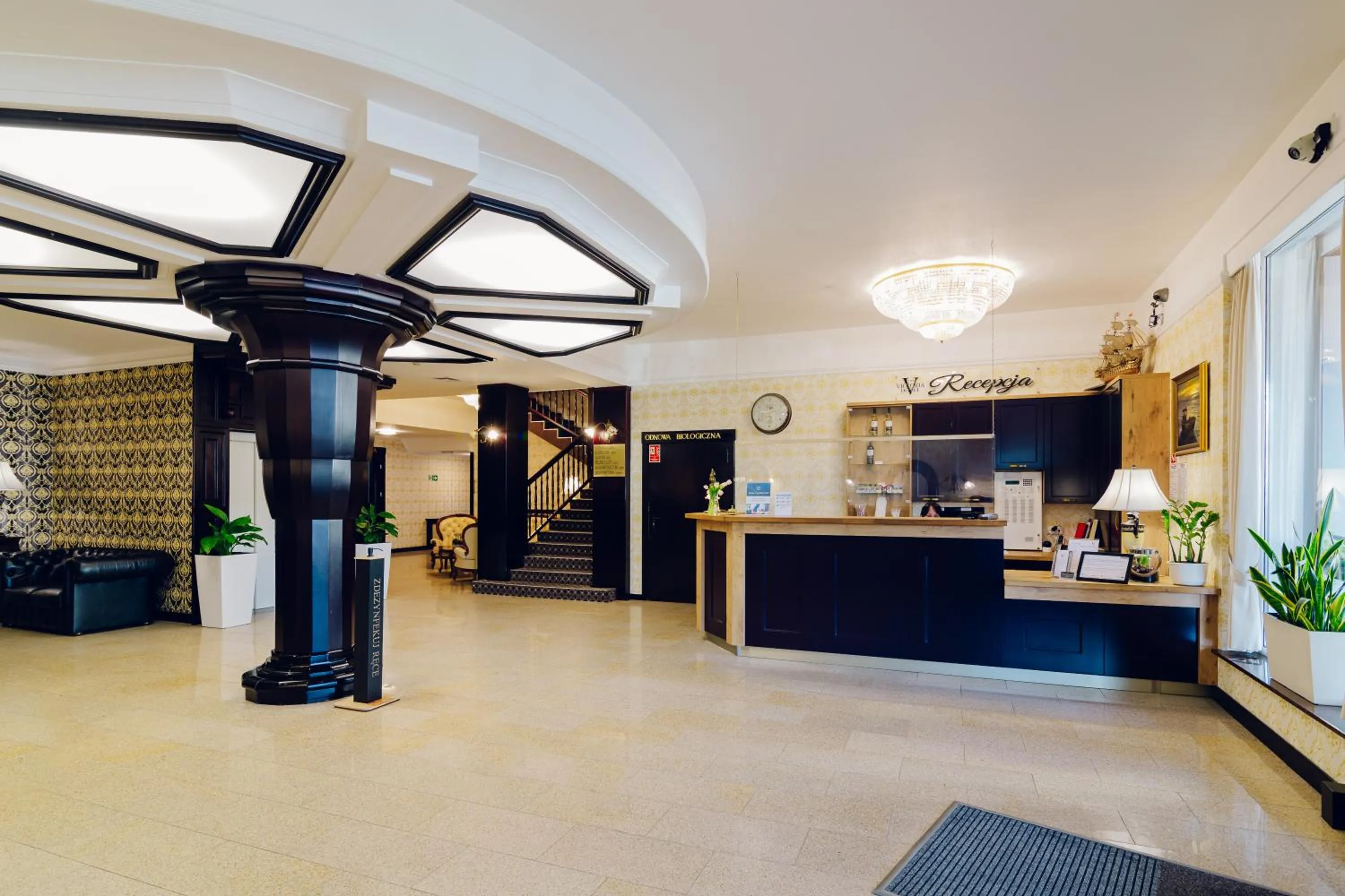 Lobby or reception in Hotel Victoria