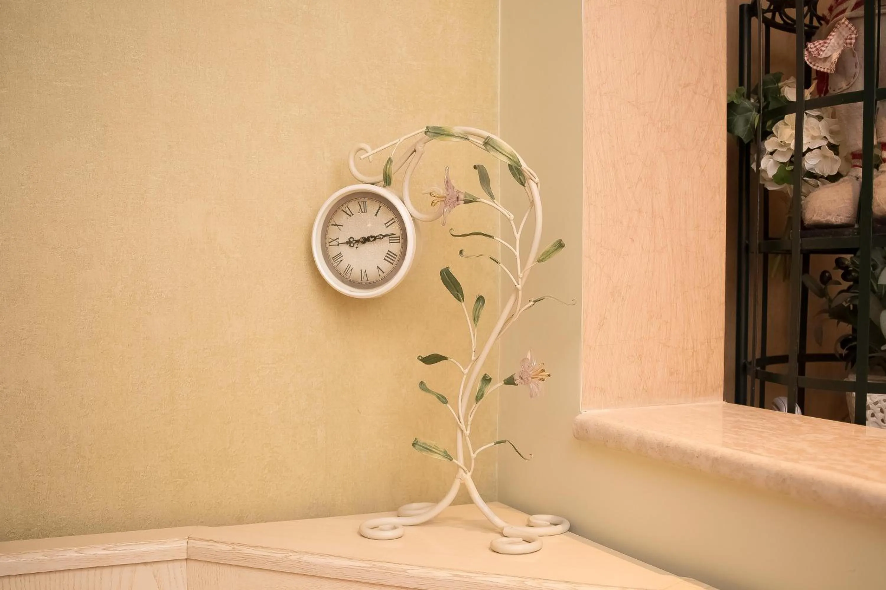 Decorative detail in Luxury Family Villa Meteora