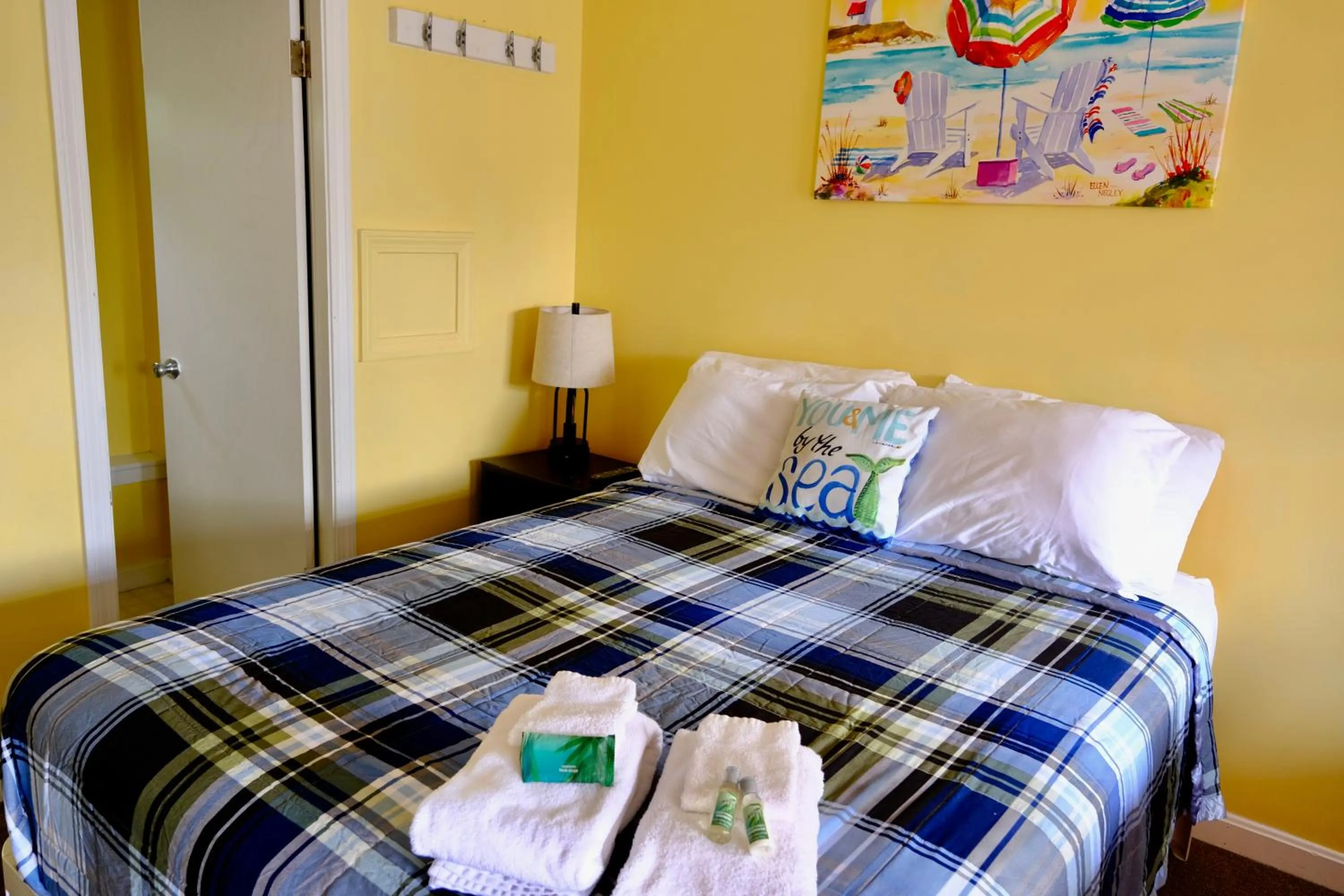 Bed in Dock House Inn