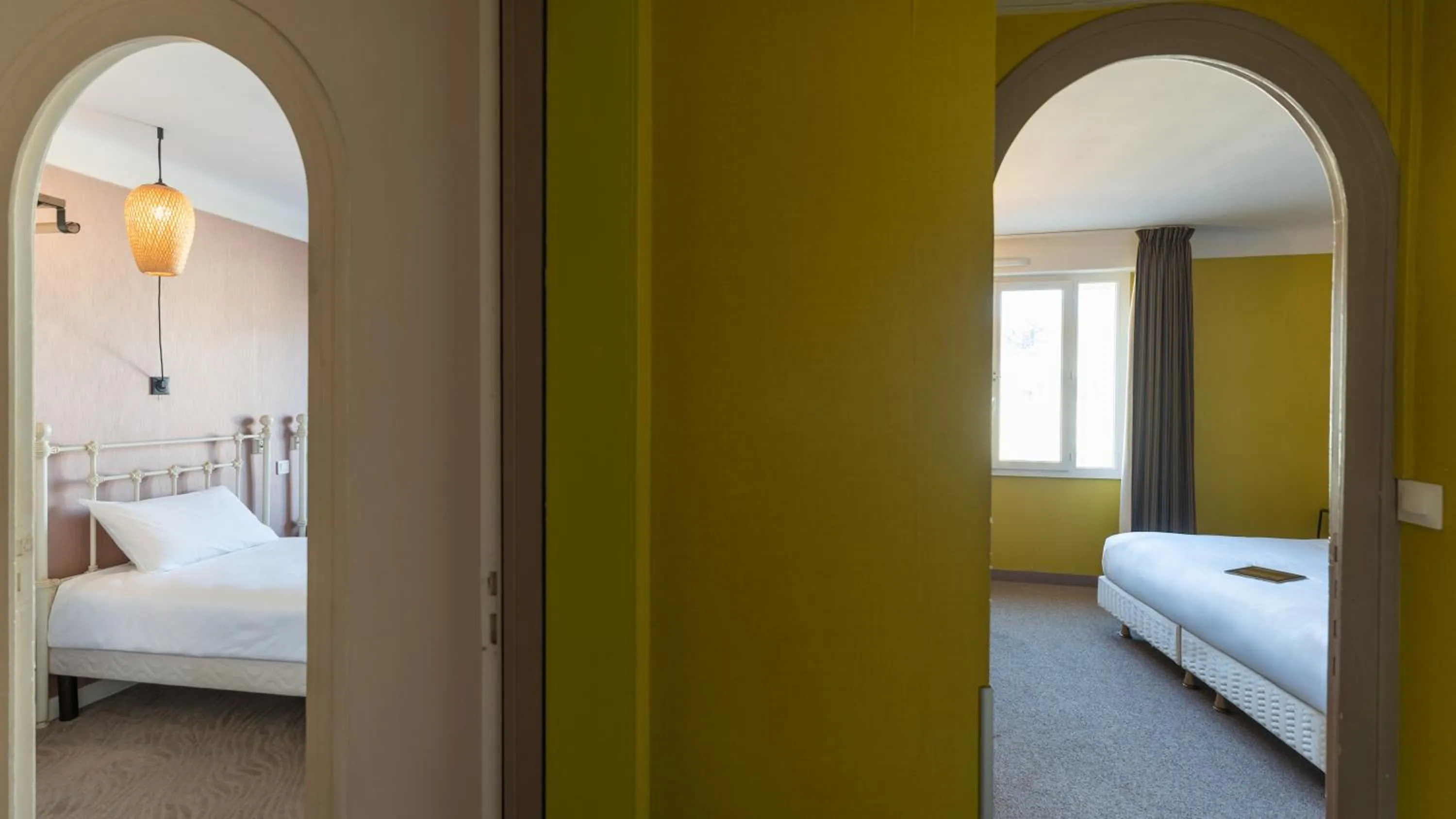 Photo of the whole room, Bed in Grand Hôtel Niort Centre