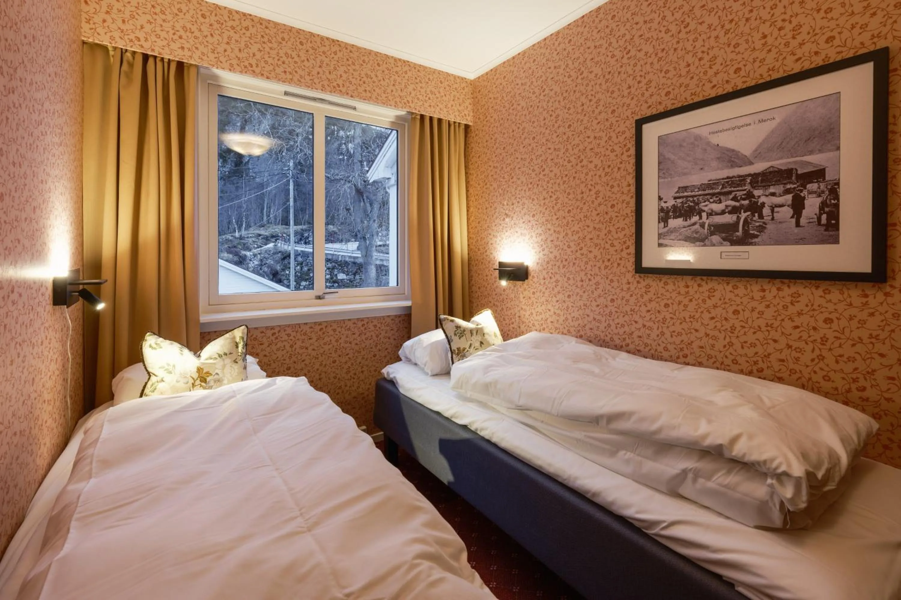 Bed in Hotel Utsikten - by Classic Norway Hotels