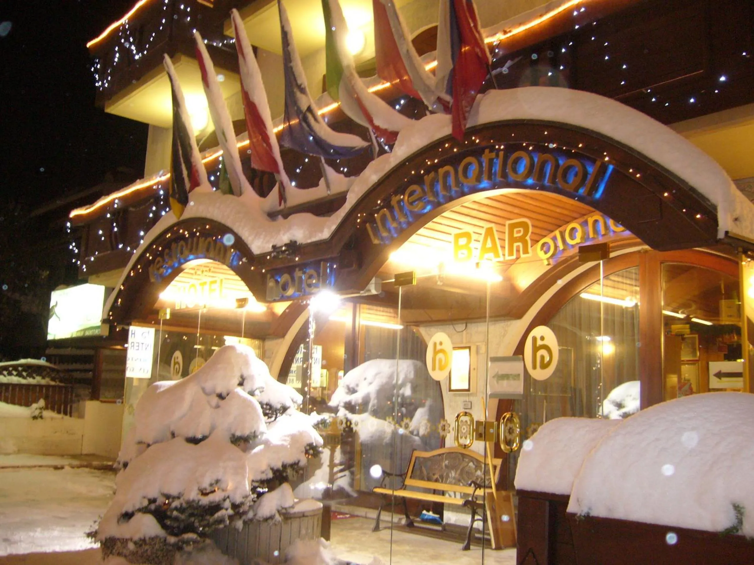 Facade/entrance in Hotel International