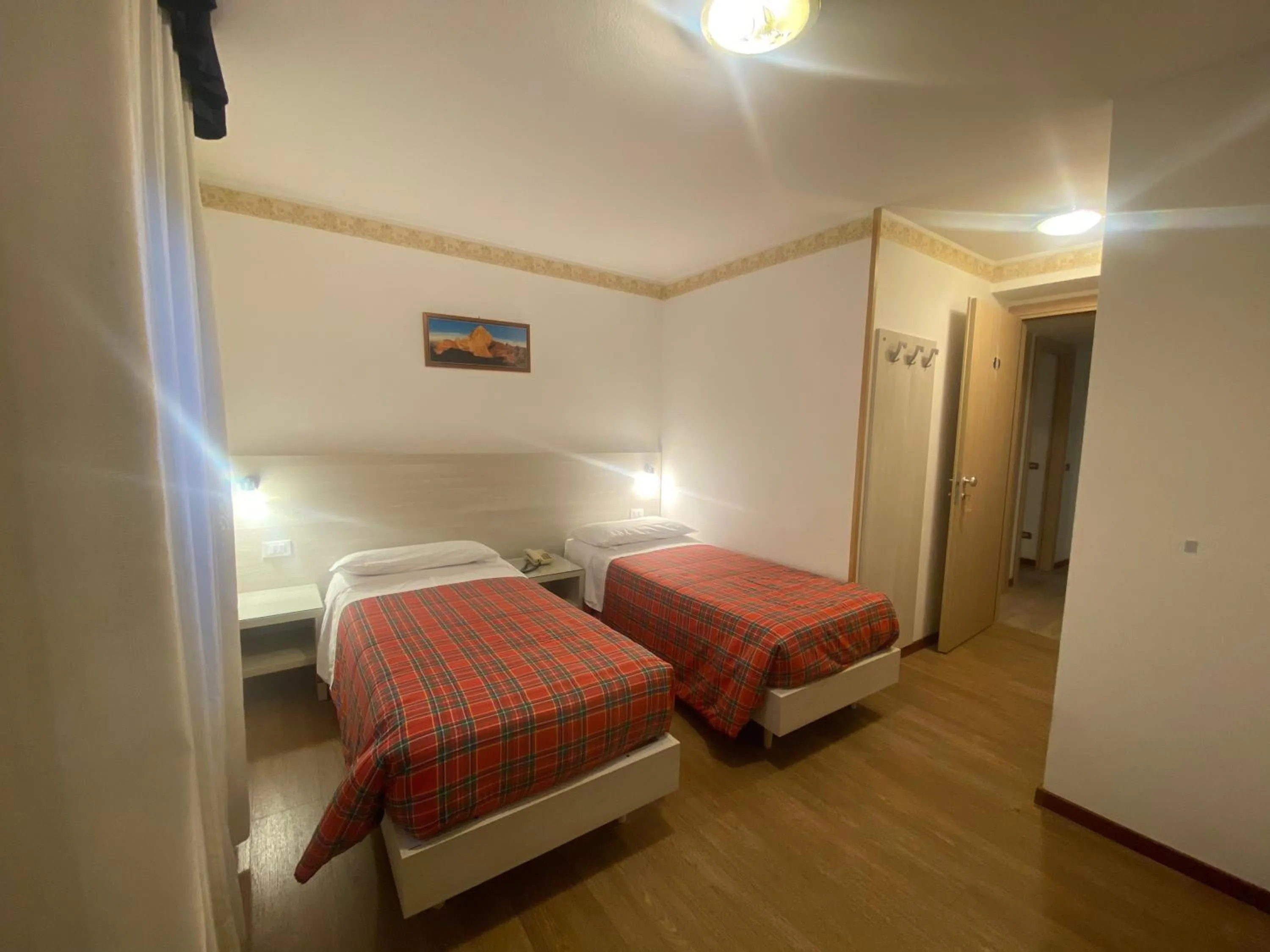 Bedroom, Bed in Hotel International