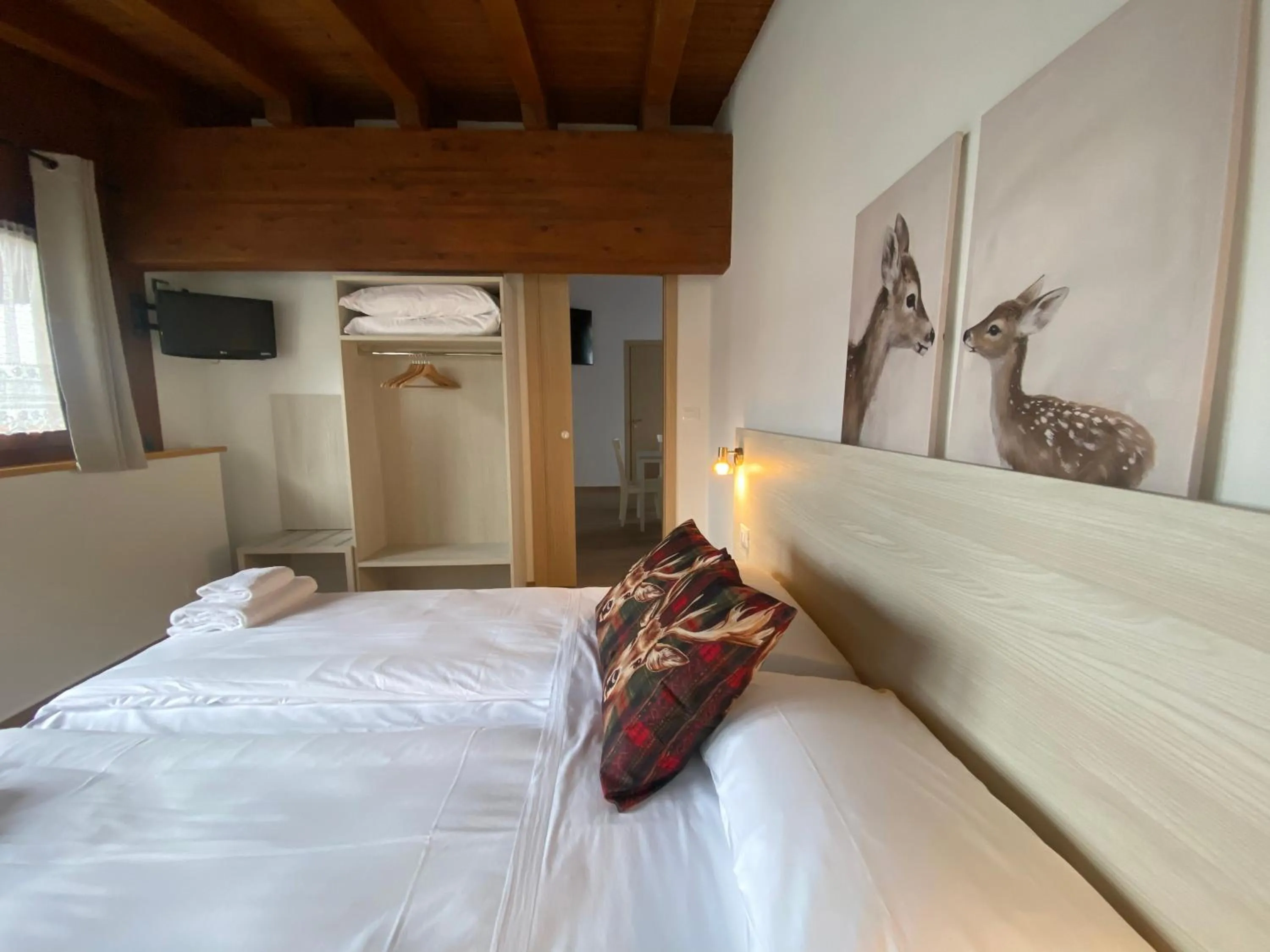 Bedroom, Bed in Hotel International