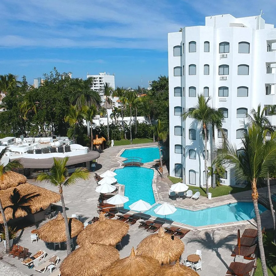 Swimming pool in Gaviana Resort
