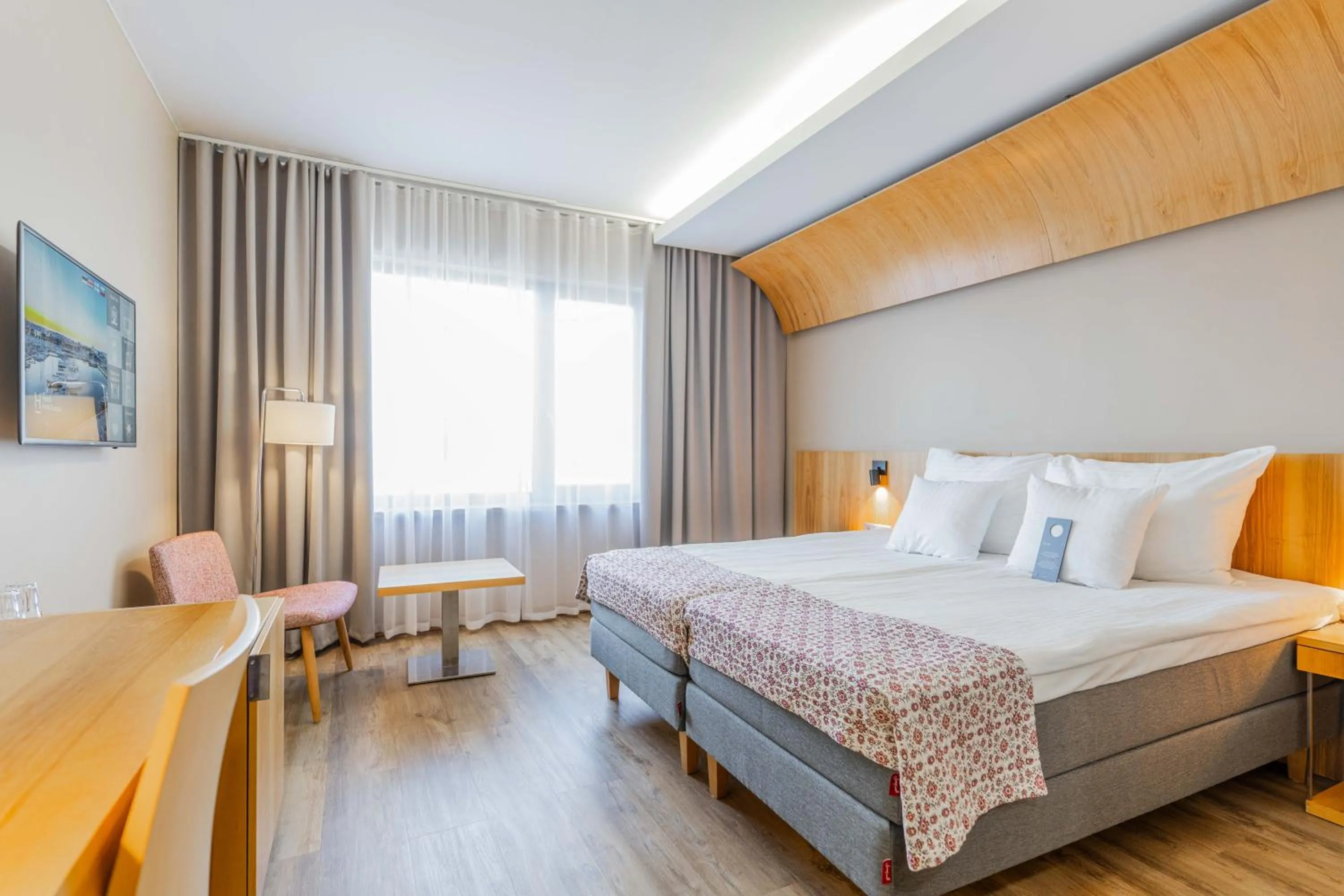 Bed in Hestia Hotel Europa