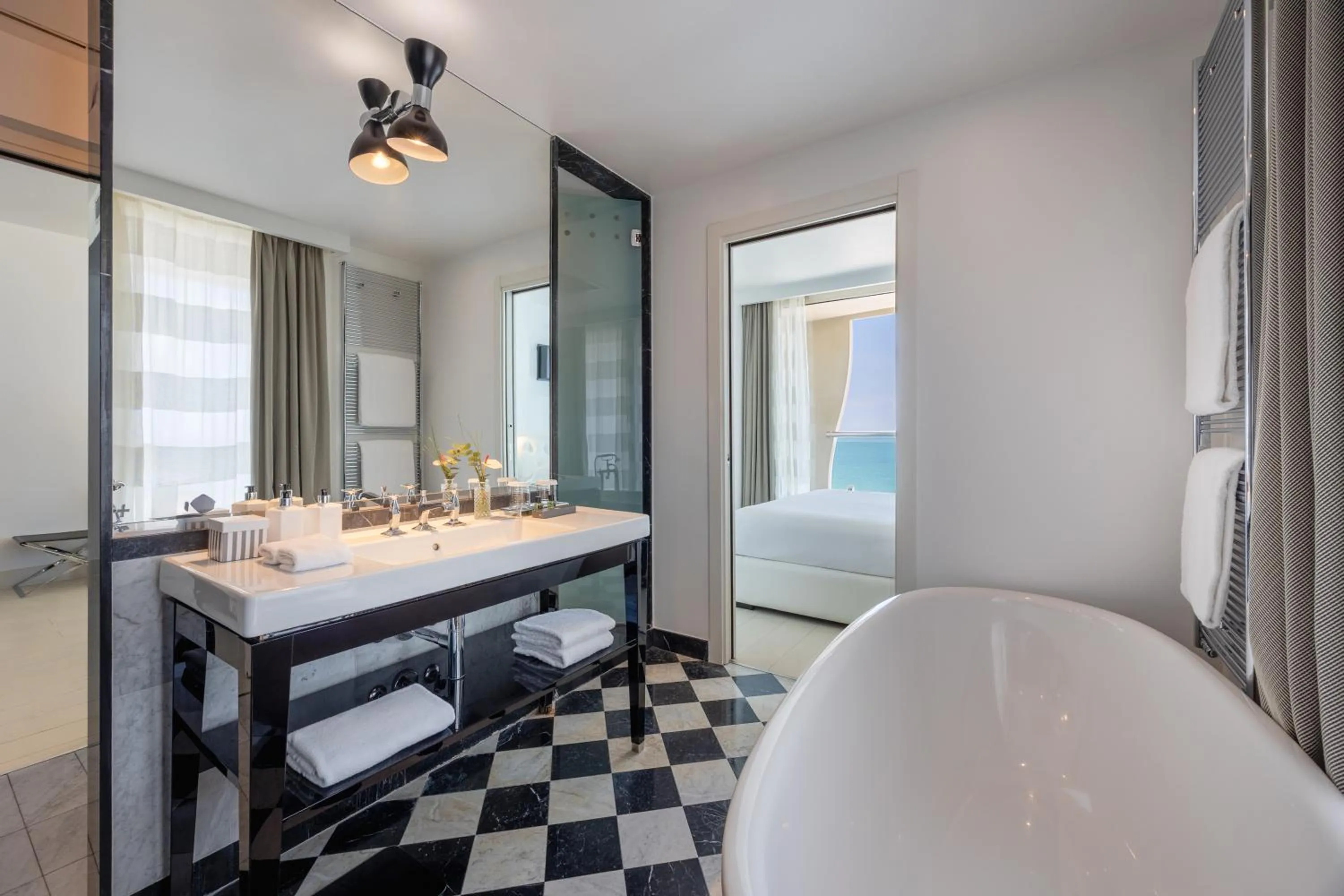 Bed in Excelsior Hotel, SPA & Lido - Preferred Hotels & Resorts