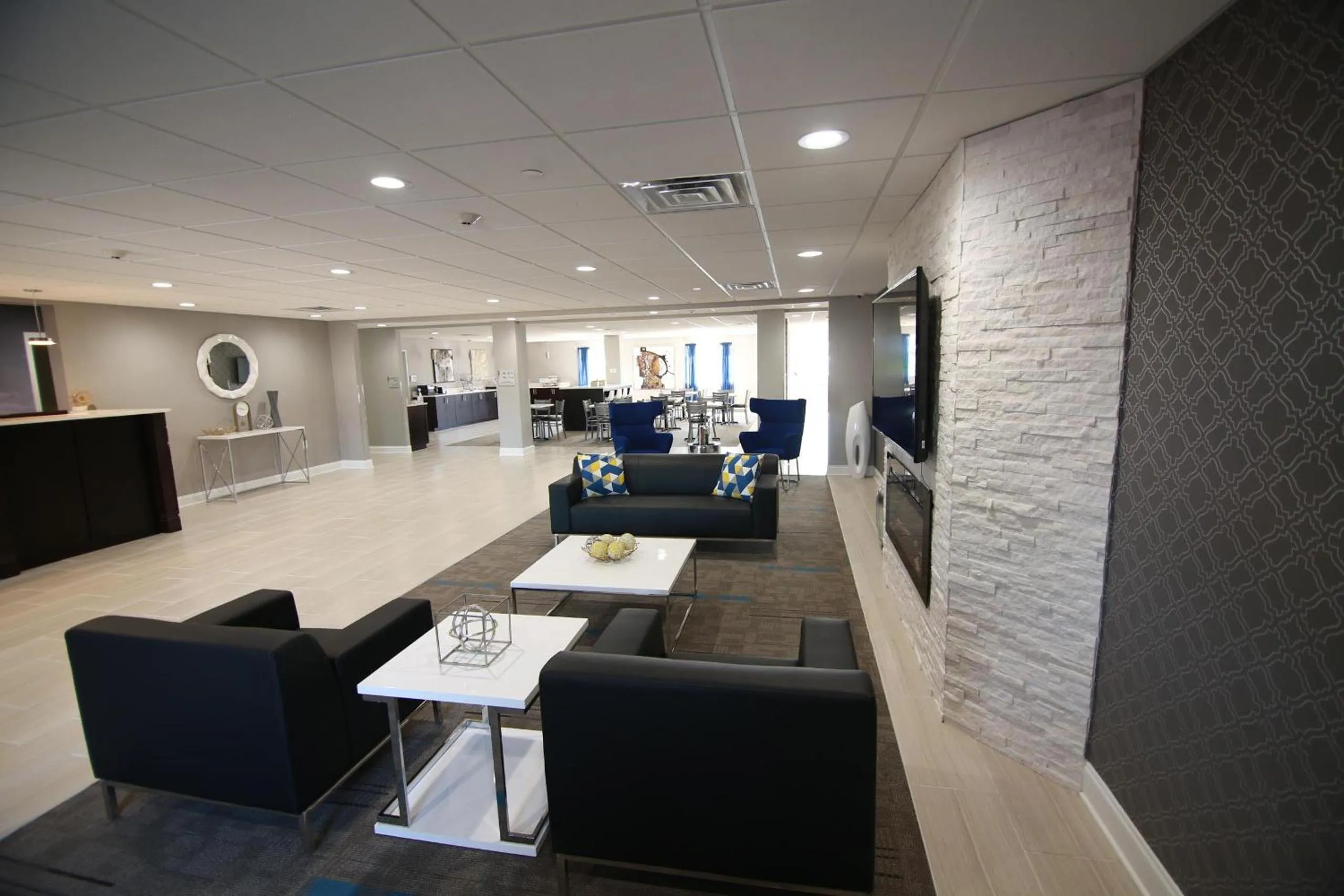 Lobby or reception in Home Inn and Suites Memphis