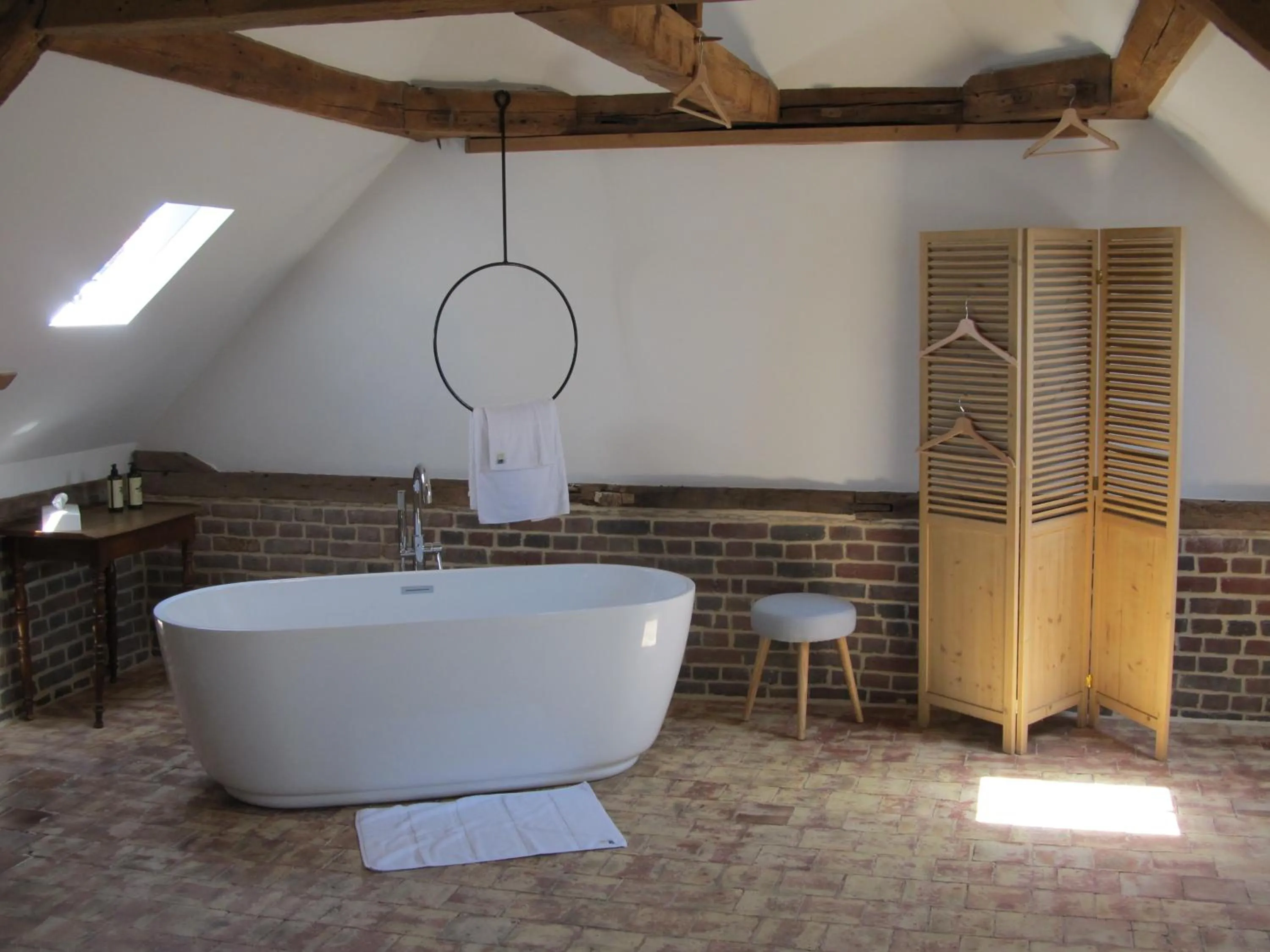 Bathroom in A L'ecole Buissonniere