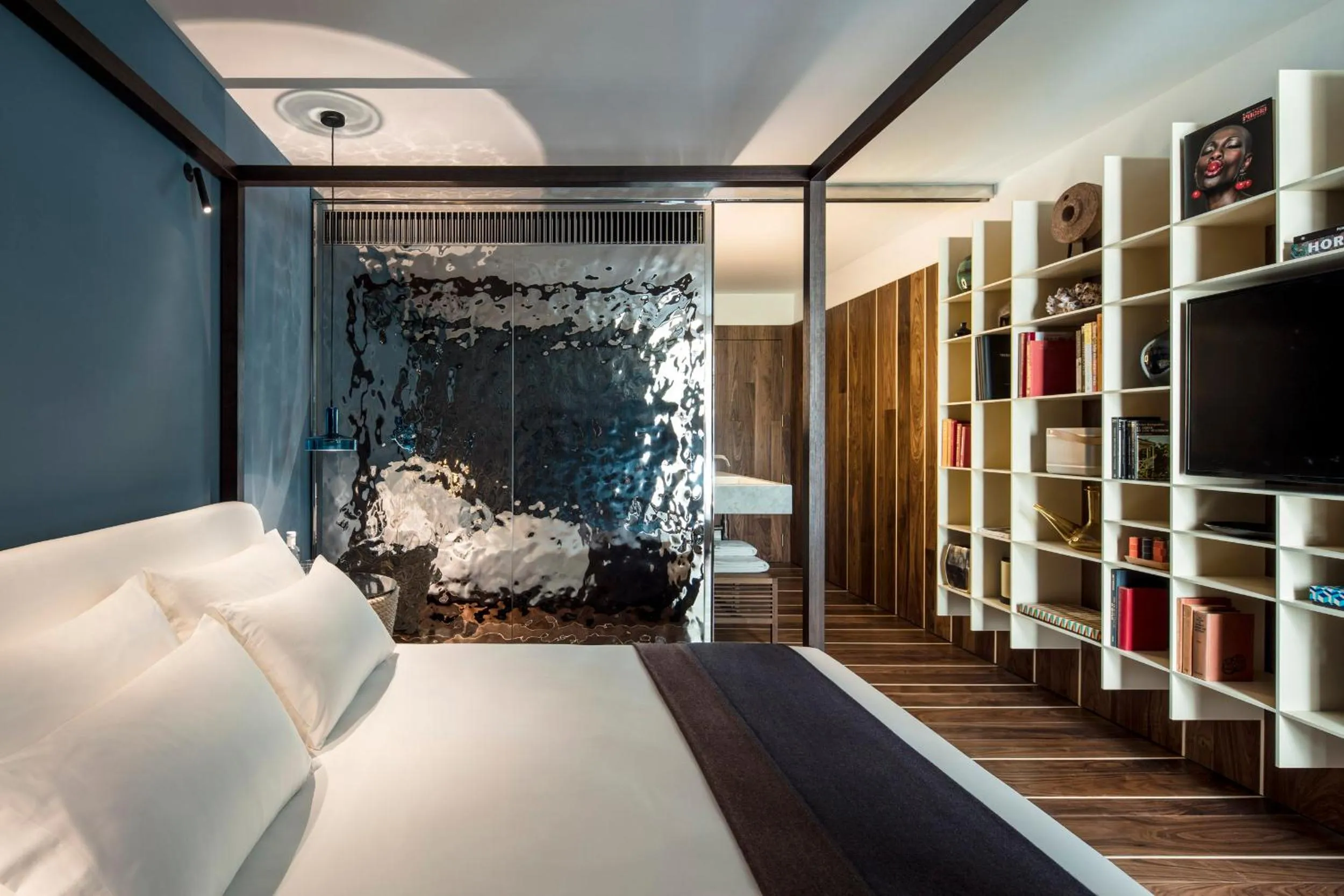 Bedroom, Bed in Sir Joan Hotel, part of Sircle Collection